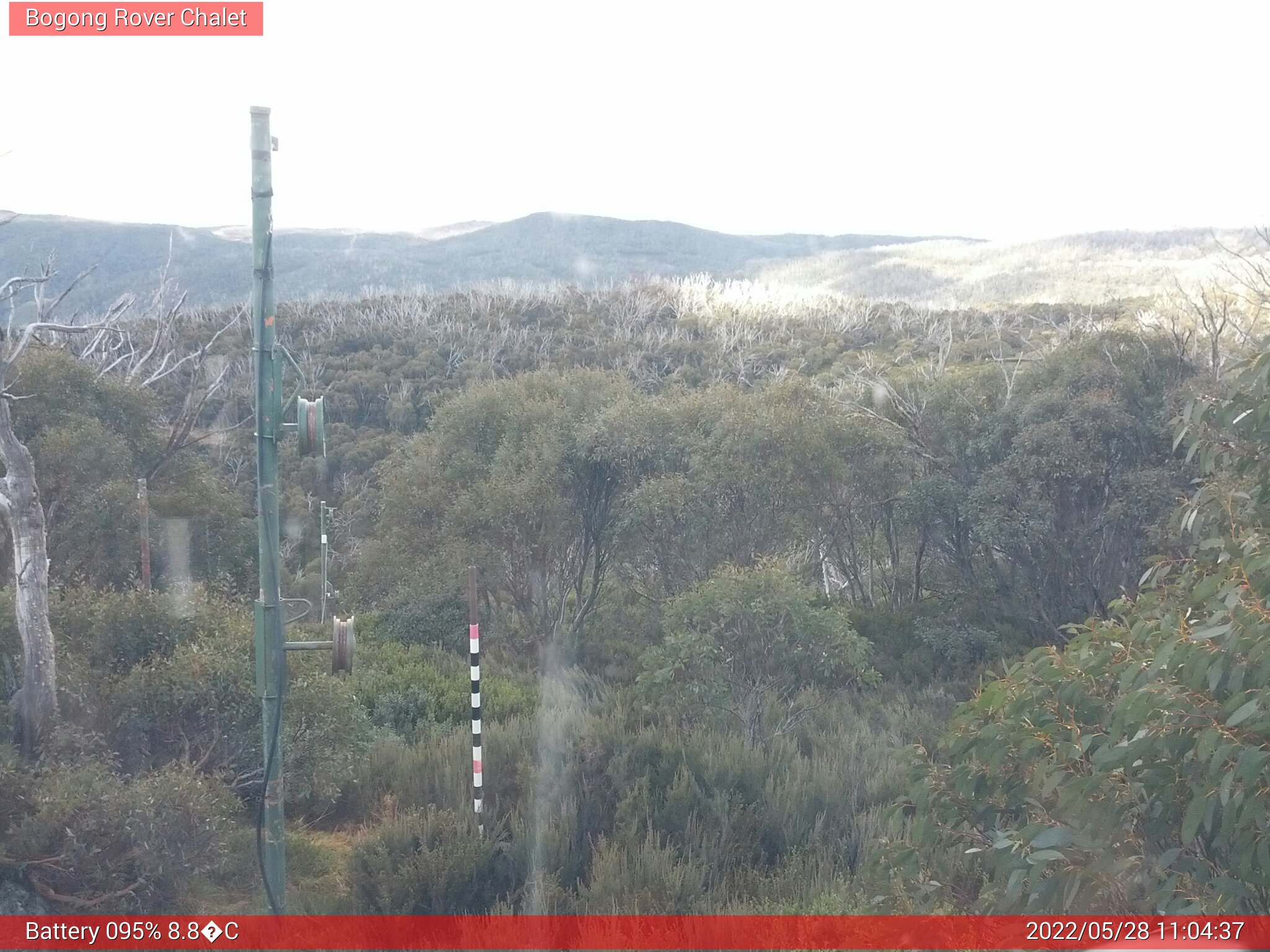 Bogong Web Cam 11:04am Saturday 28th of May 2022