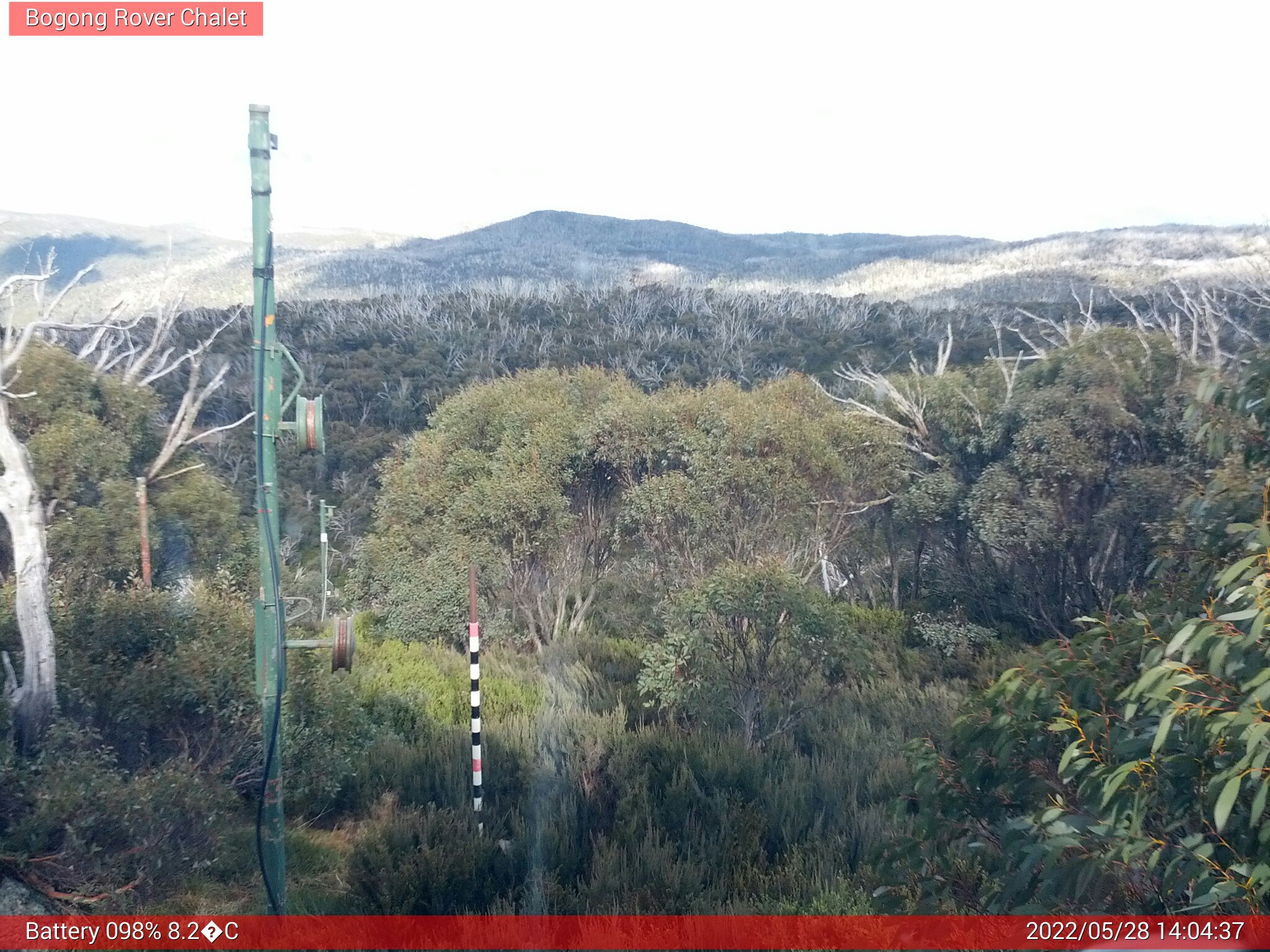 Bogong Web Cam 2:04pm Saturday 28th of May 2022