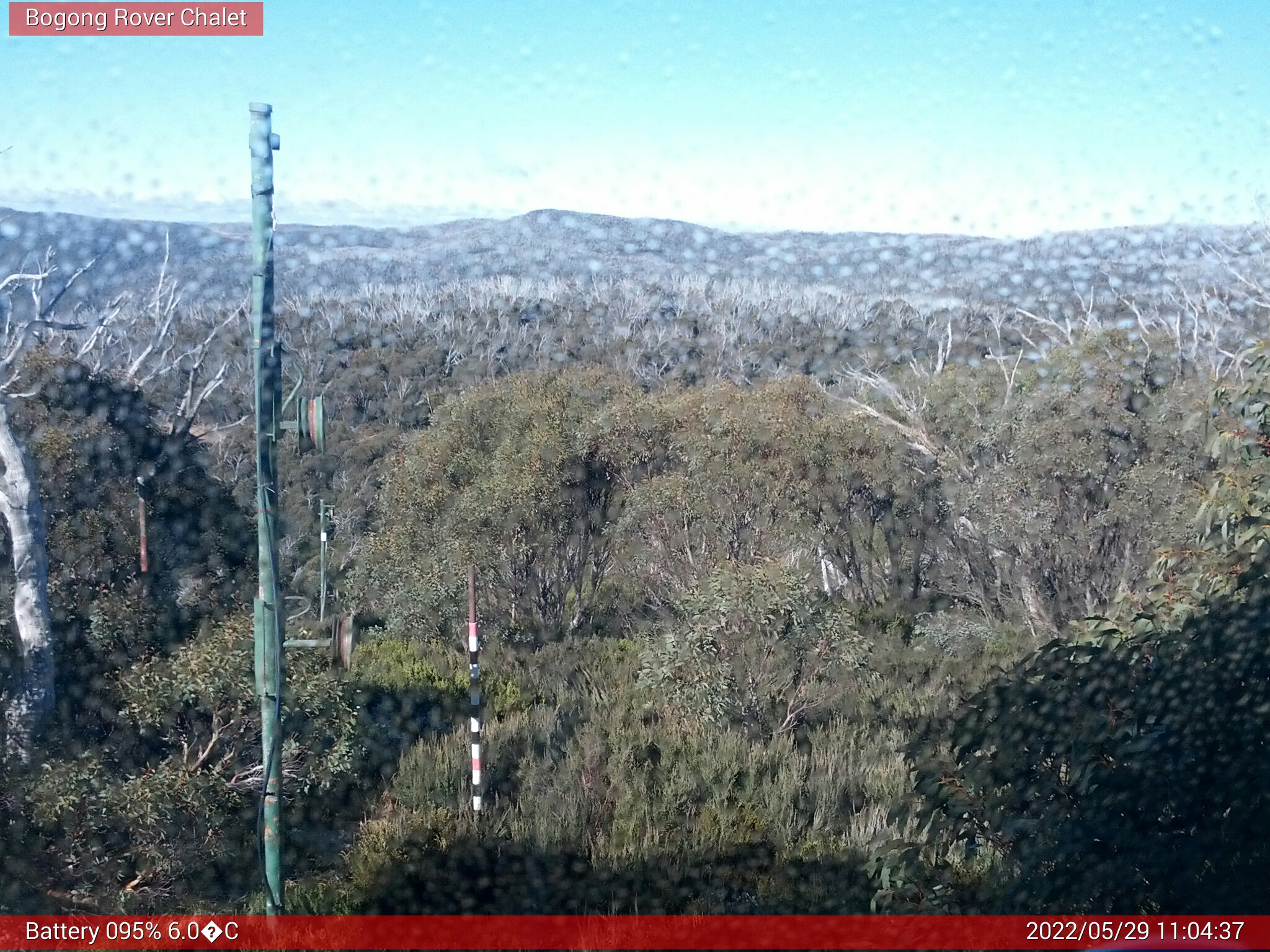 Bogong Web Cam 11:04am Sunday 29th of May 2022