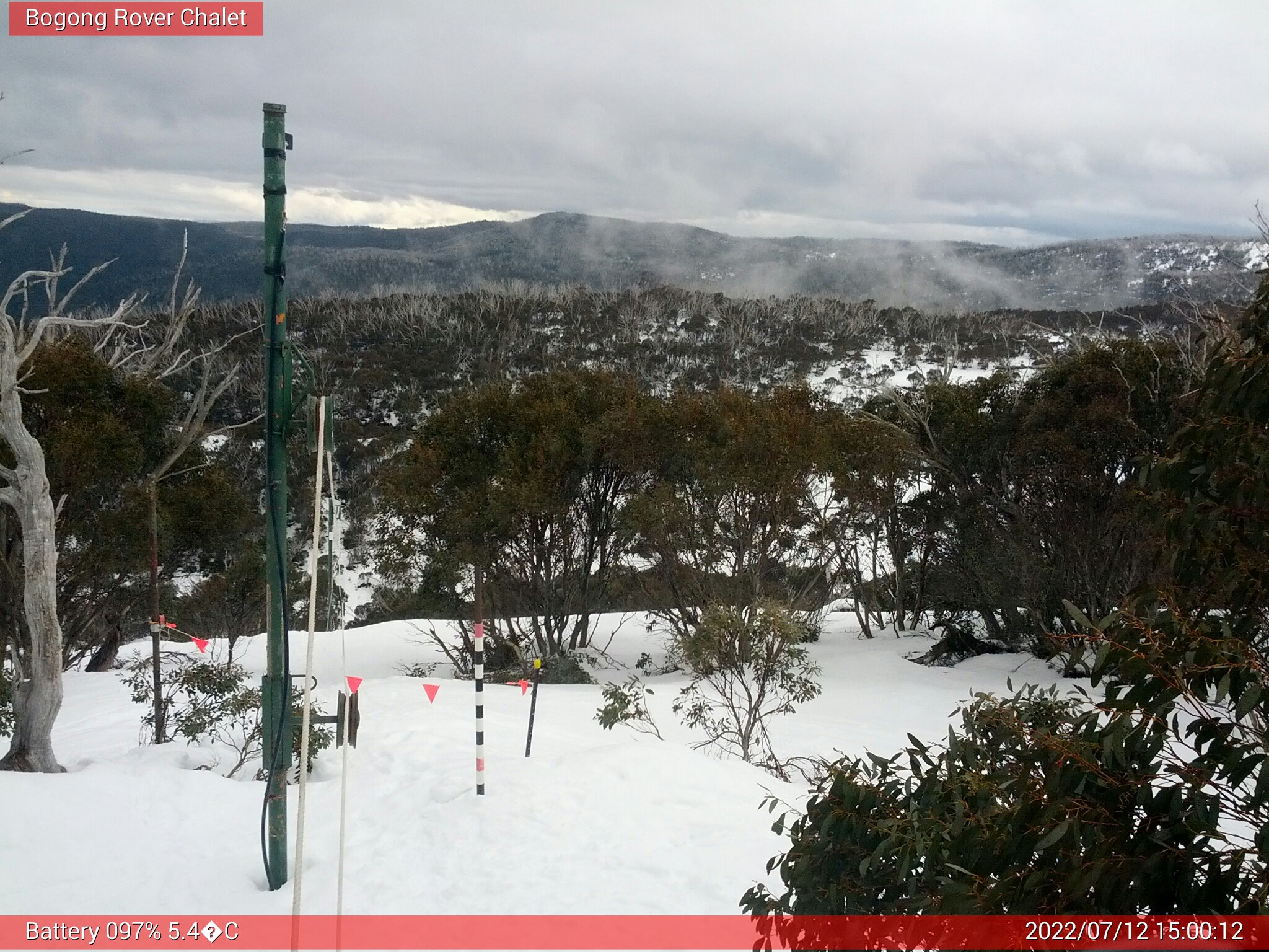 Bogong Web Cam 3:00pm Tuesday 12th of July 2022