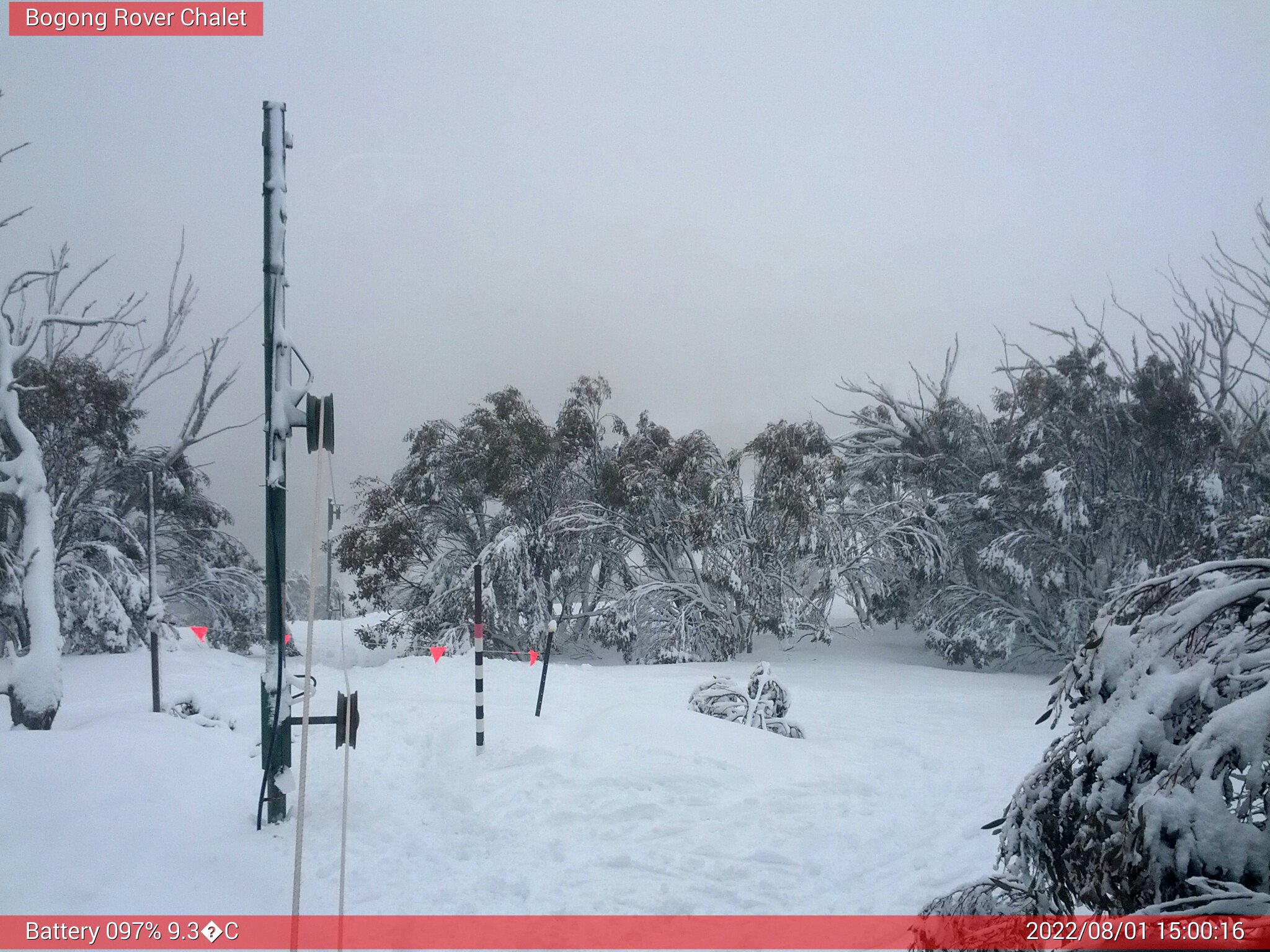 Bogong Web Cam 3:00pm Monday 1st of August 2022