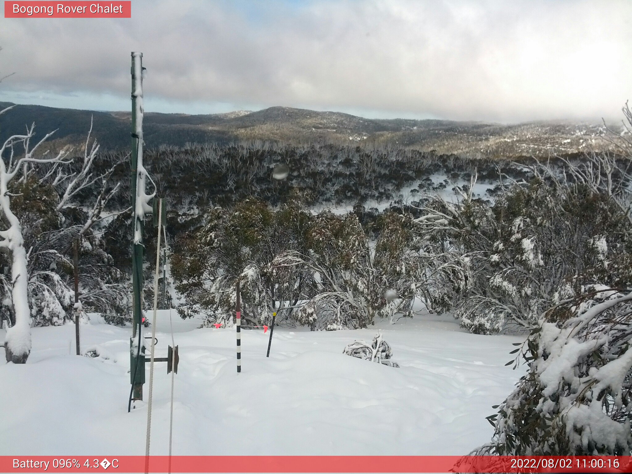 Bogong Web Cam 11:00am Tuesday 2nd of August 2022