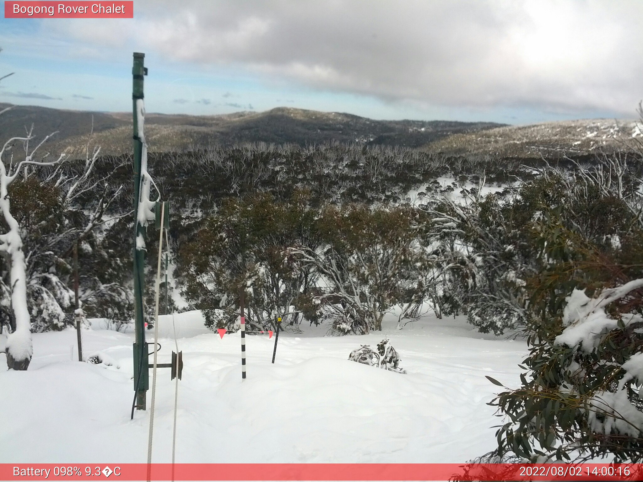 Bogong Web Cam 2:00pm Tuesday 2nd of August 2022