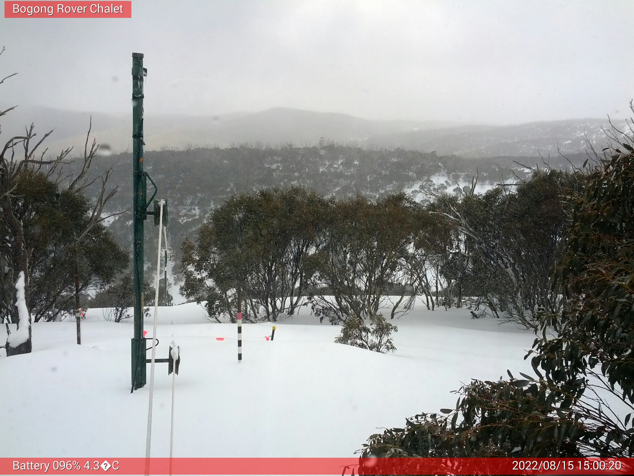 Bogong Web Cam 3:00pm Monday 15th of August 2022