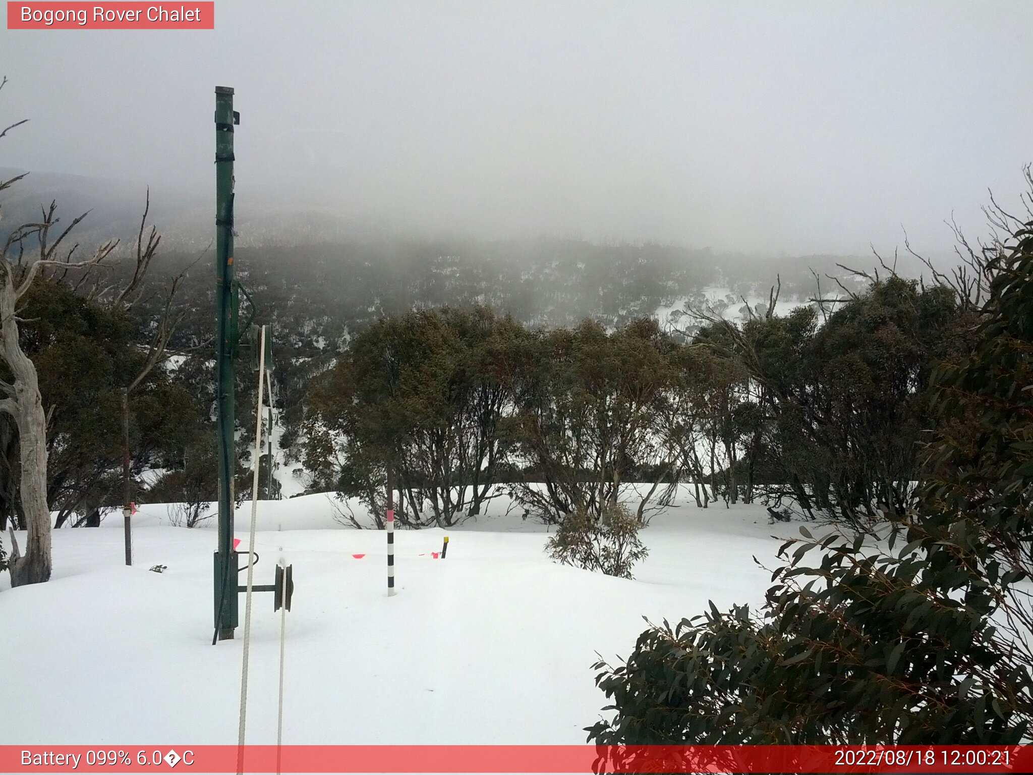 Bogong Web Cam 12:00pm Thursday 18th of August 2022