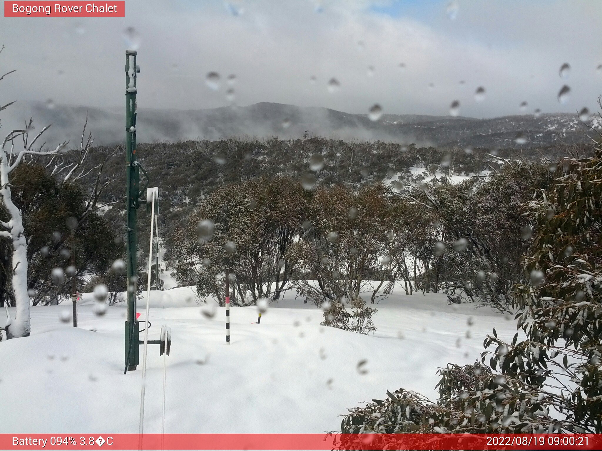 Bogong Web Cam 9:00am Friday 19th of August 2022