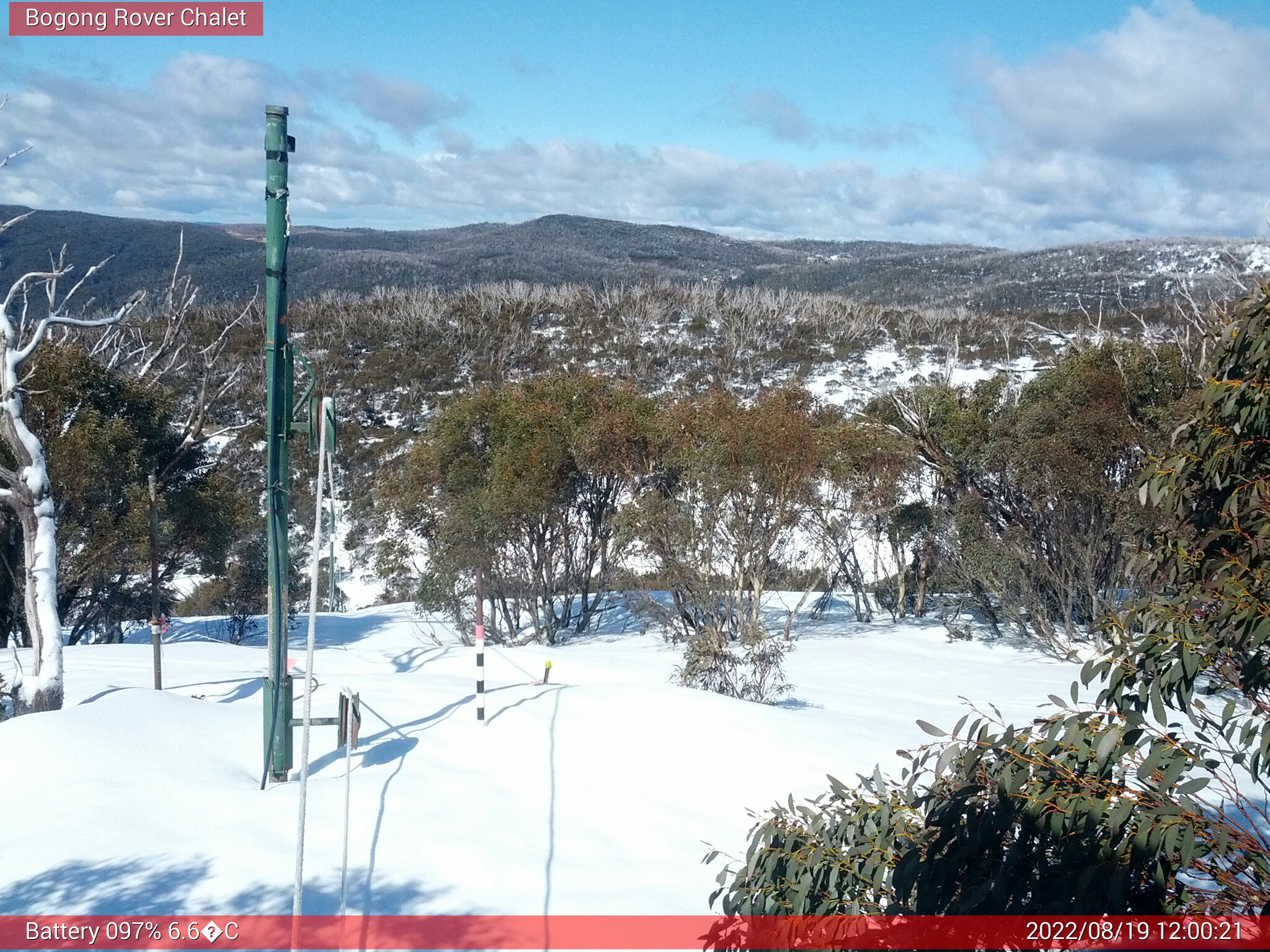 Bogong Web Cam 12:00pm Friday 19th of August 2022