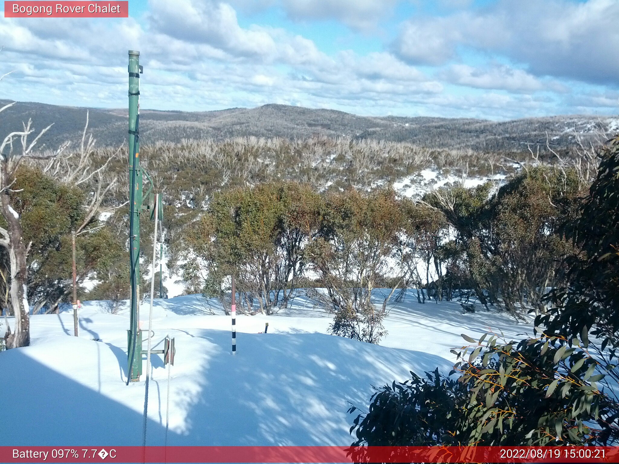 Bogong Web Cam 3:00pm Friday 19th of August 2022