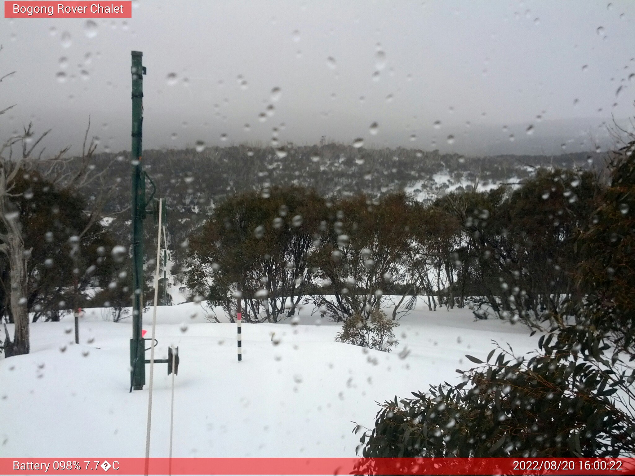 Bogong Web Cam 4:00pm Saturday 20th of August 2022