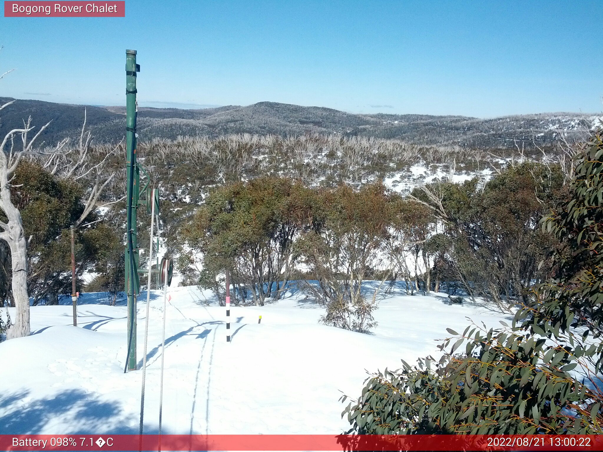 Bogong Web Cam 1:00pm Sunday 21st of August 2022