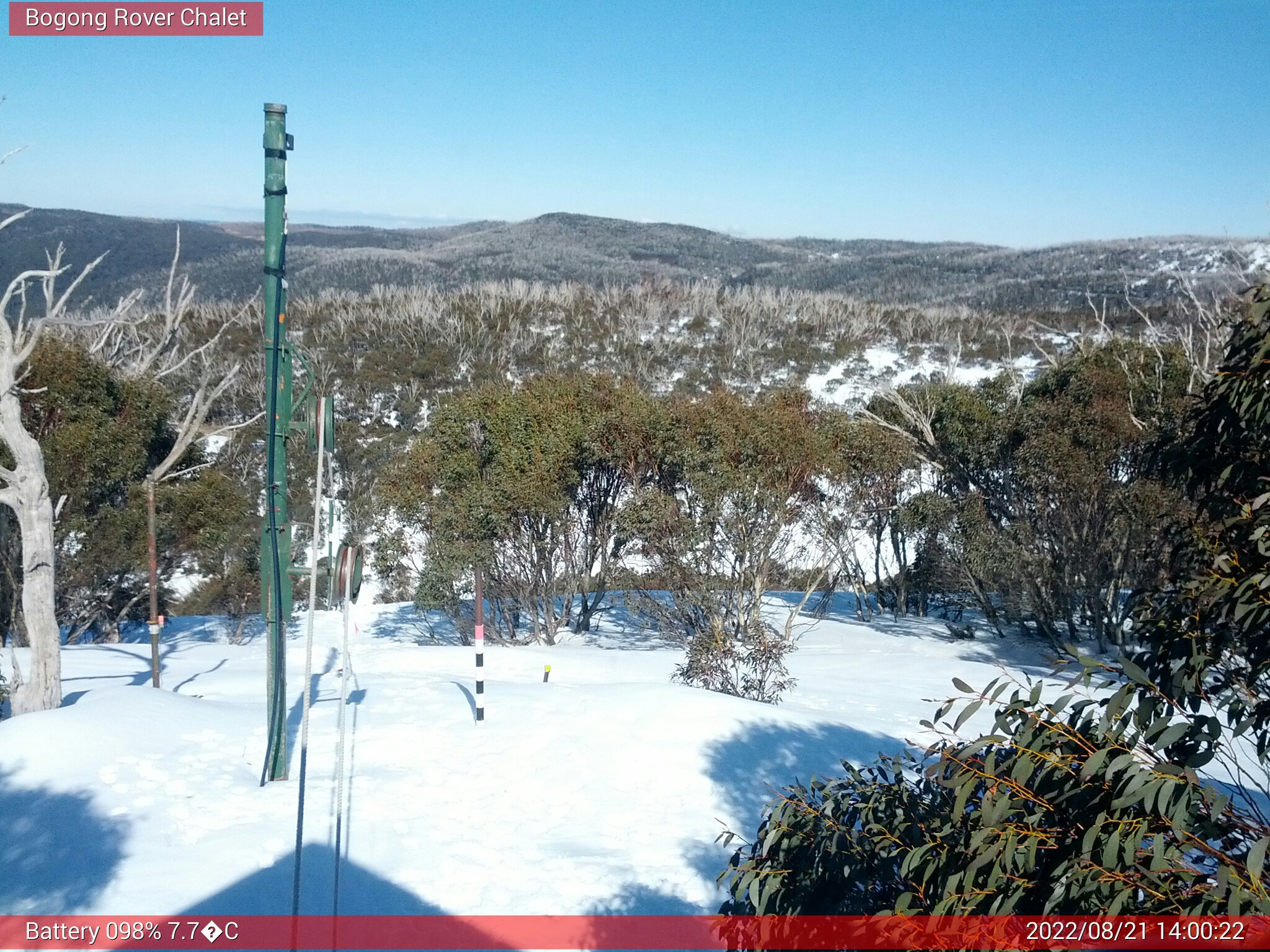 Bogong Web Cam 2:00pm Sunday 21st of August 2022