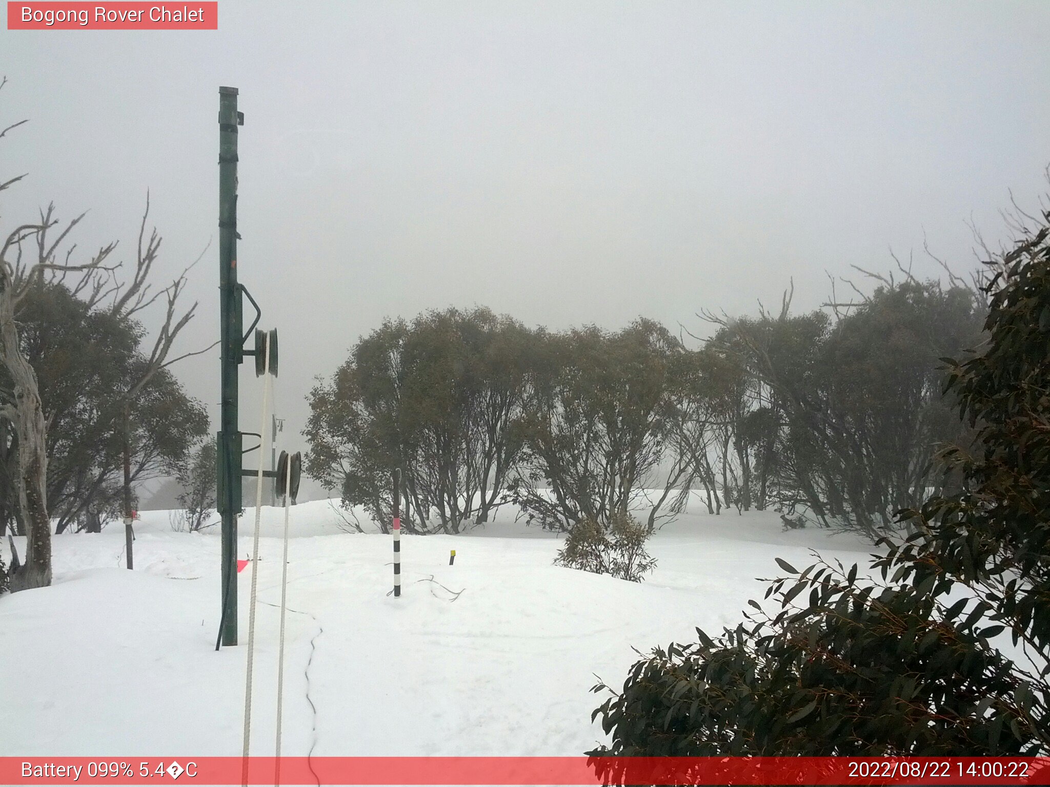 Bogong Web Cam 2:00pm Monday 22nd of August 2022