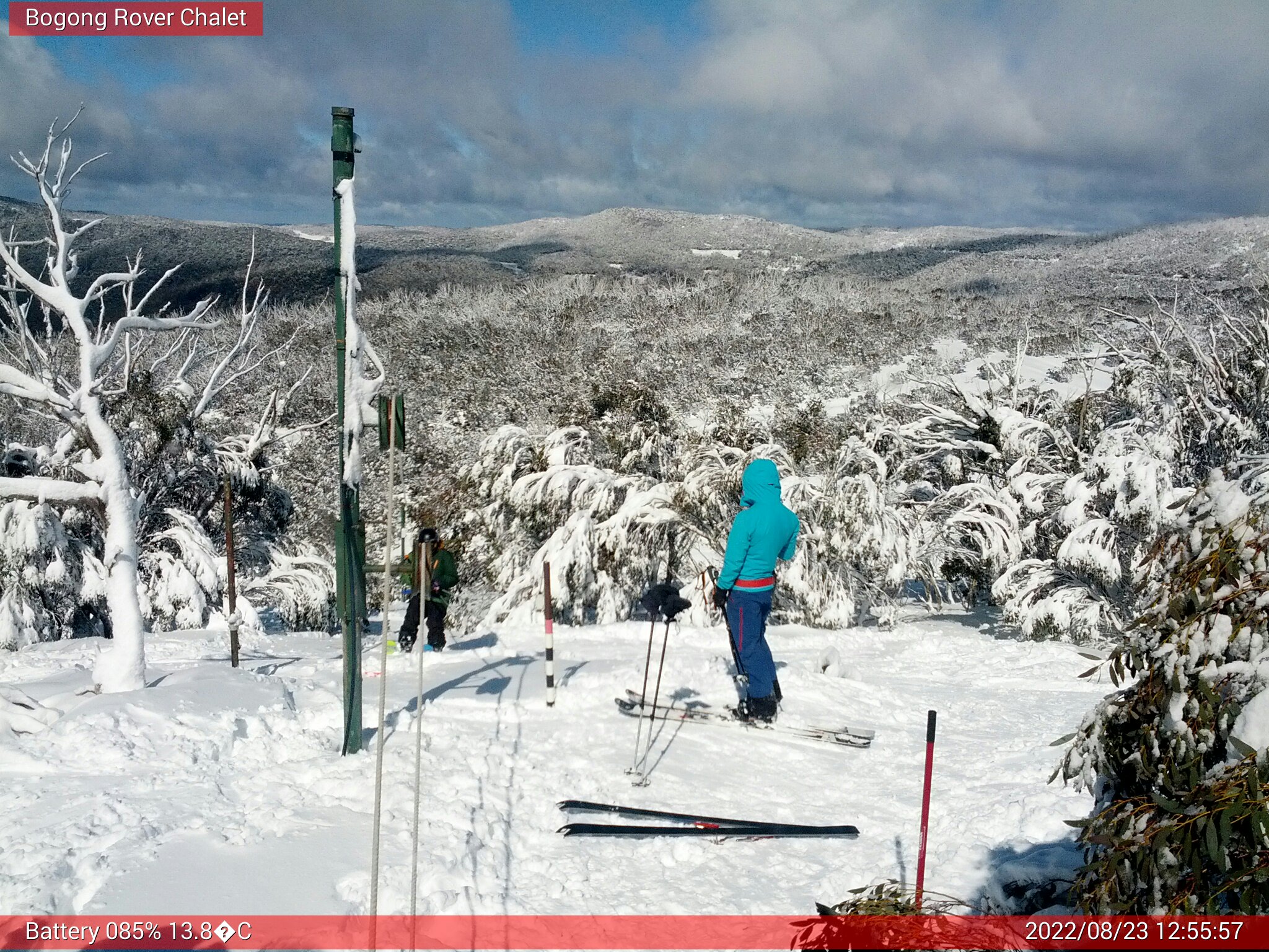 Bogong Web Cam 12:55pm Tuesday 23rd of August 2022