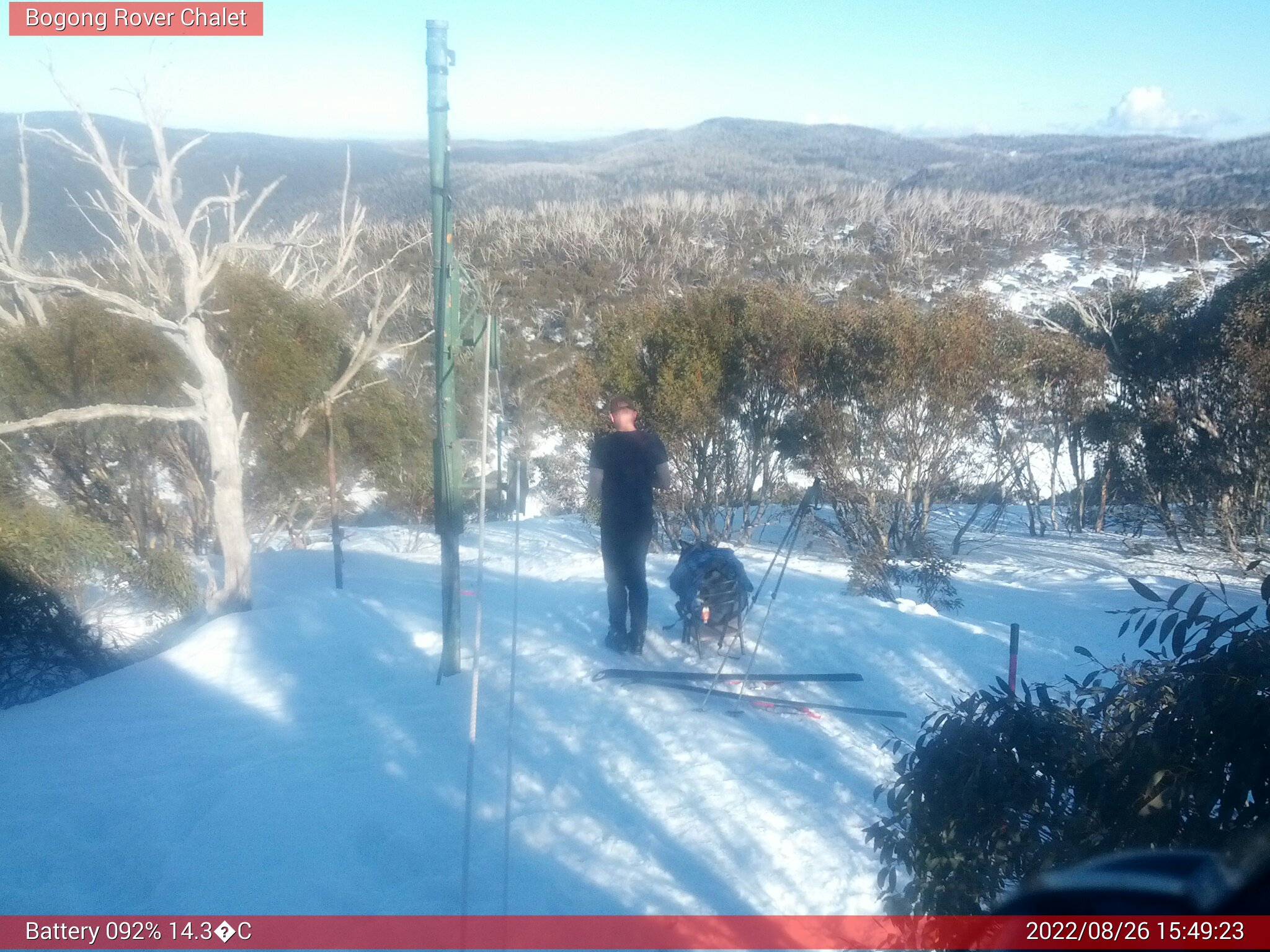 Bogong Web Cam 3:49pm Friday 26th of August 2022