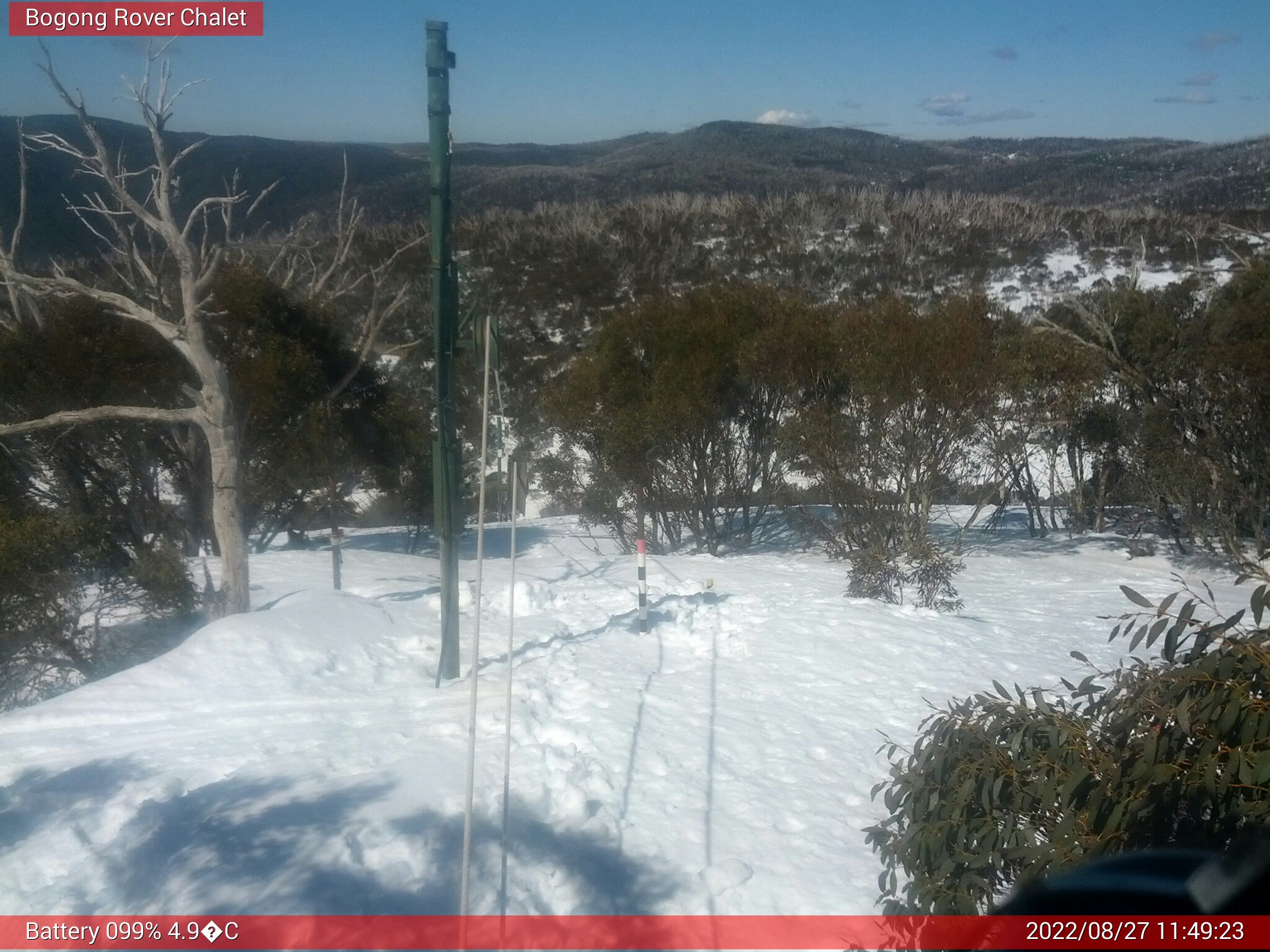 Bogong Web Cam 11:49am Saturday 27th of August 2022