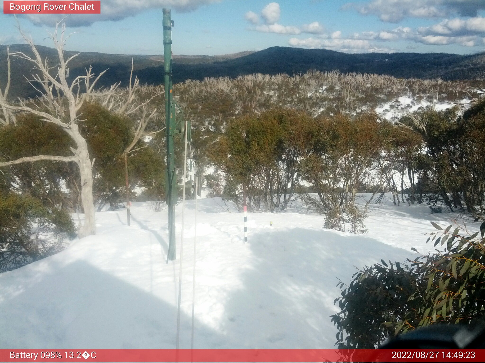 Bogong Web Cam 2:49pm Saturday 27th of August 2022