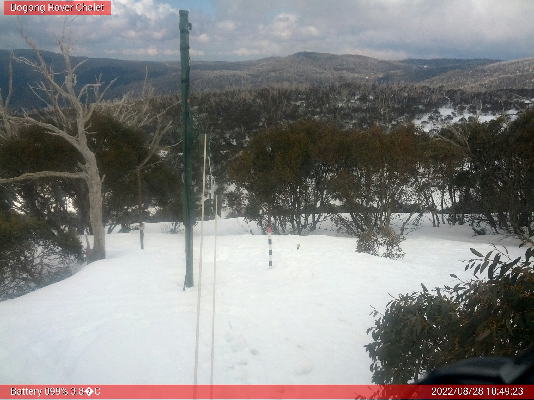 Bogong Web Cam 10:49am Sunday 28th of August 2022