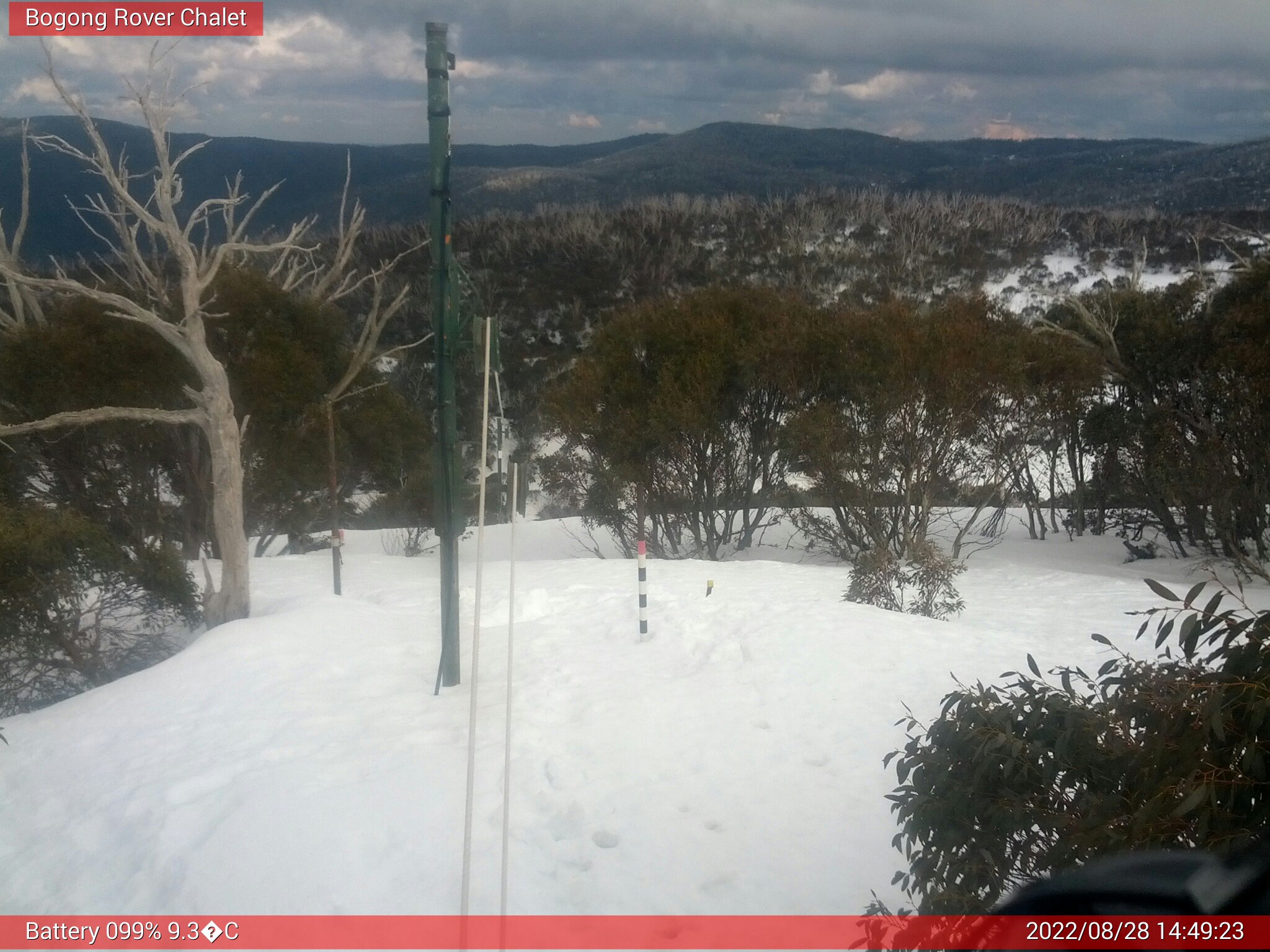 Bogong Web Cam 2:49pm Sunday 28th of August 2022