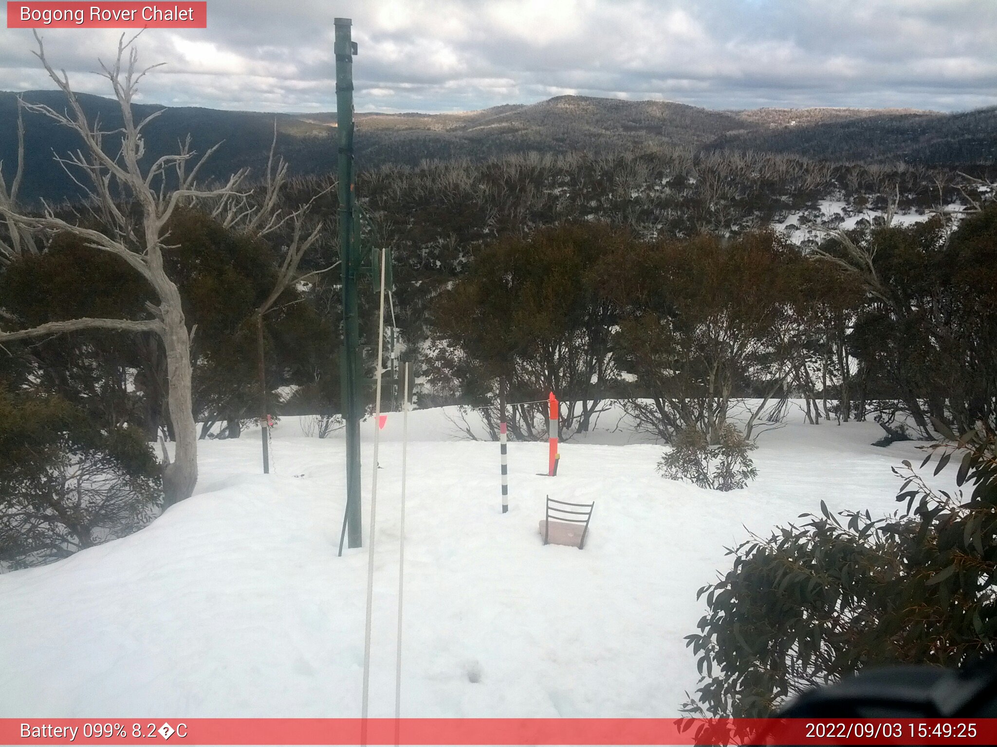 Bogong Web Cam 3:49pm Saturday 3rd of September 2022