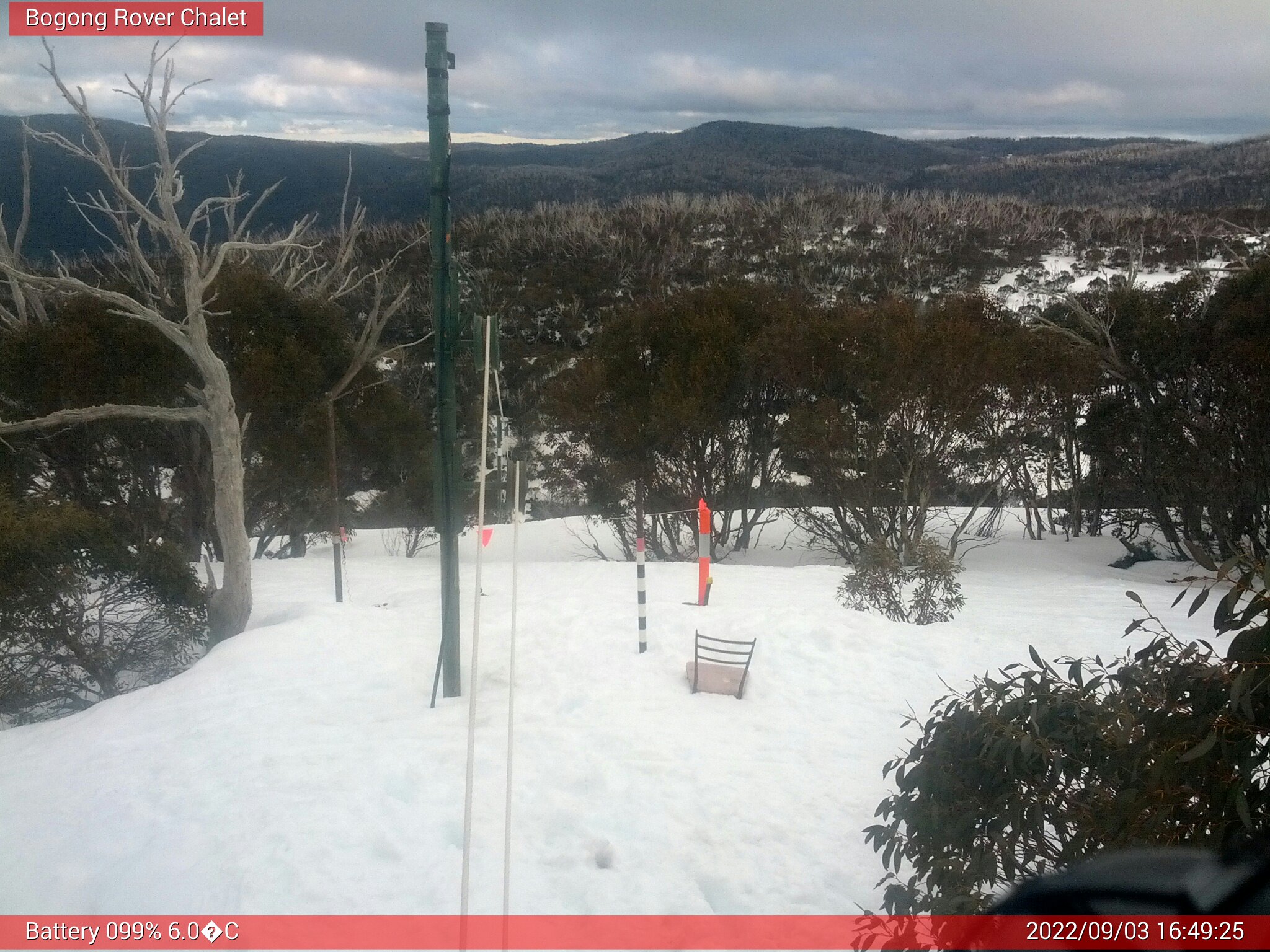 Bogong Web Cam 4:49pm Saturday 3rd of September 2022