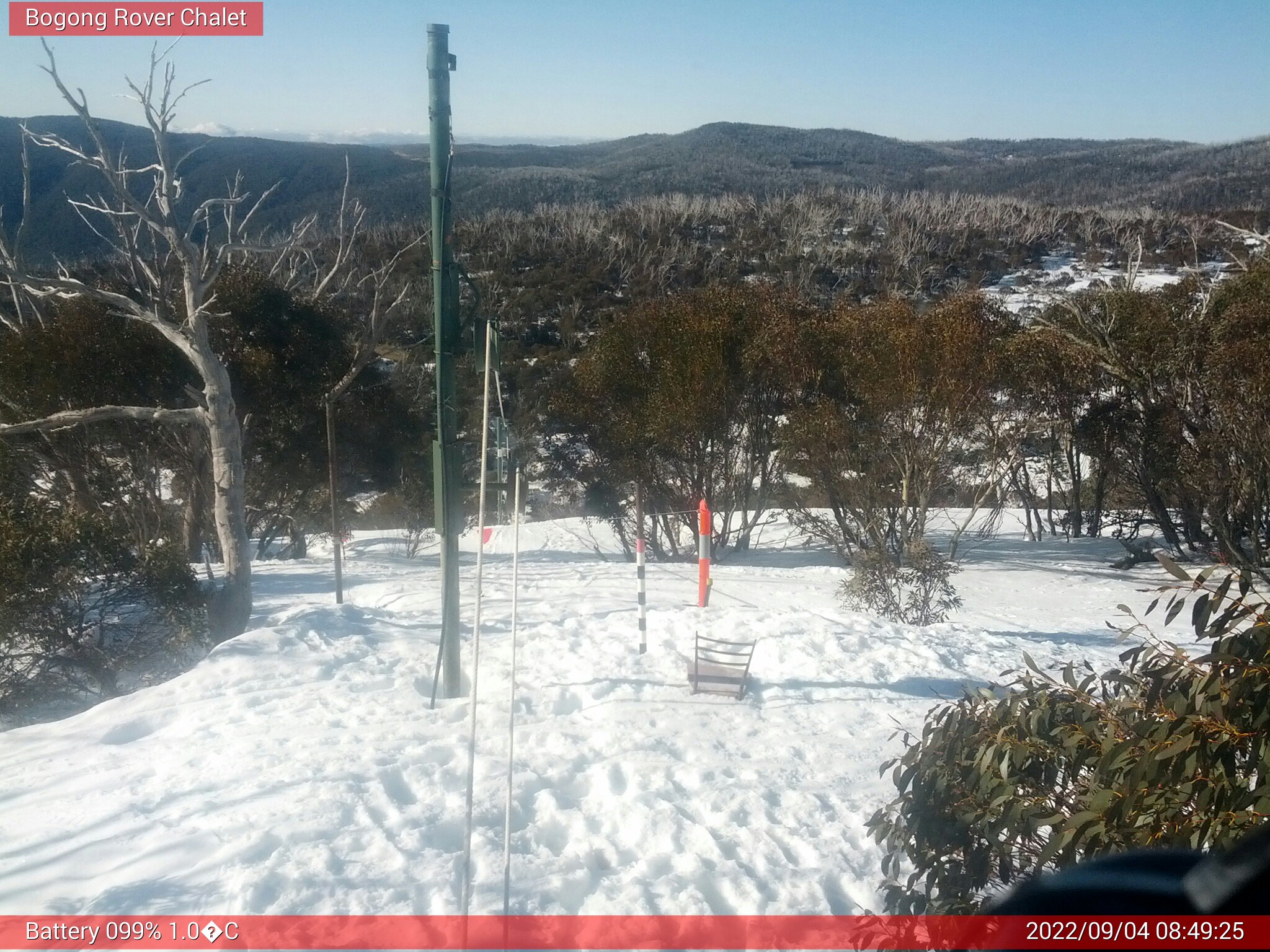 Bogong Web Cam 8:49am Sunday 4th of September 2022