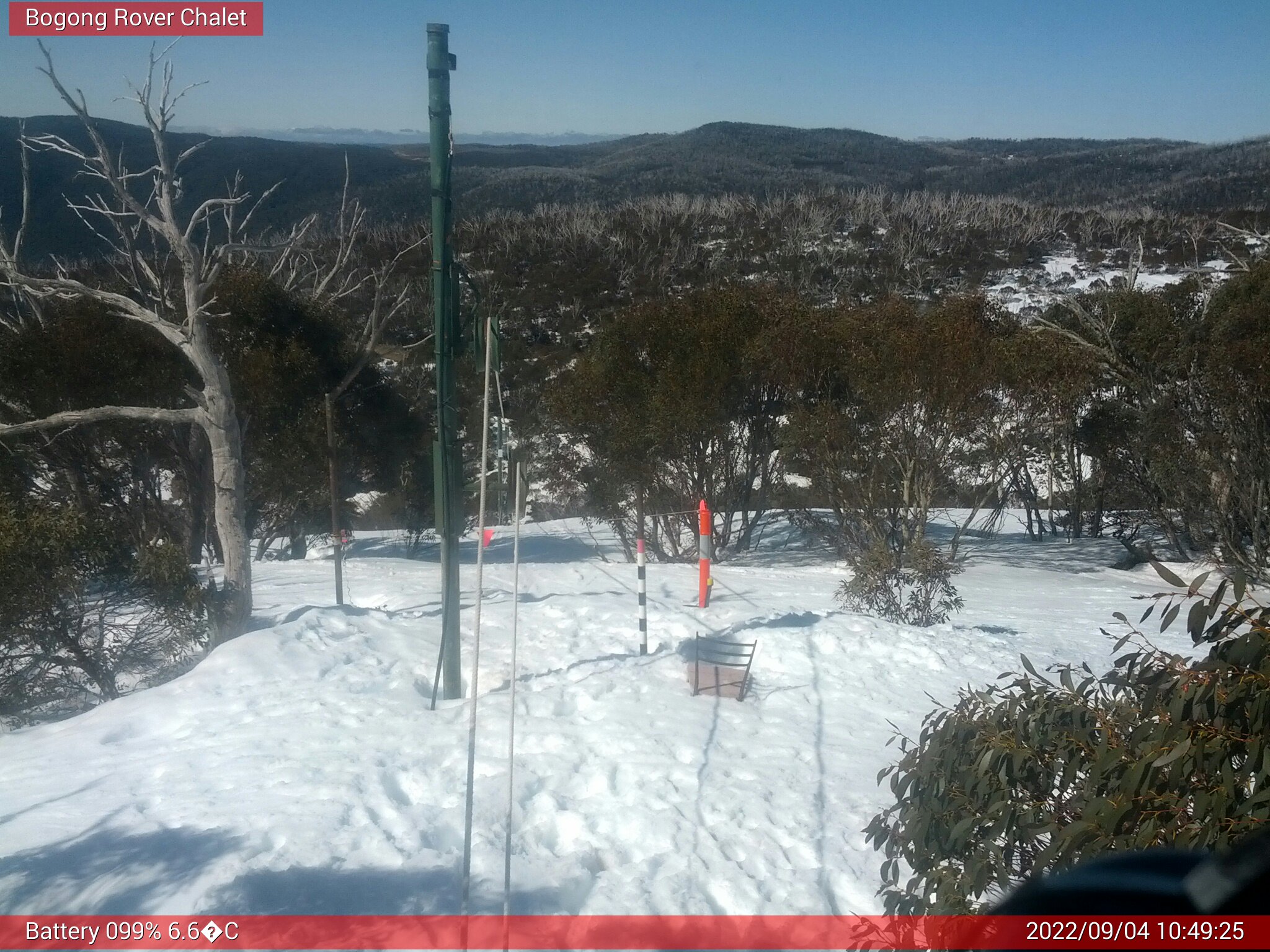 Bogong Web Cam 10:49am Sunday 4th of September 2022