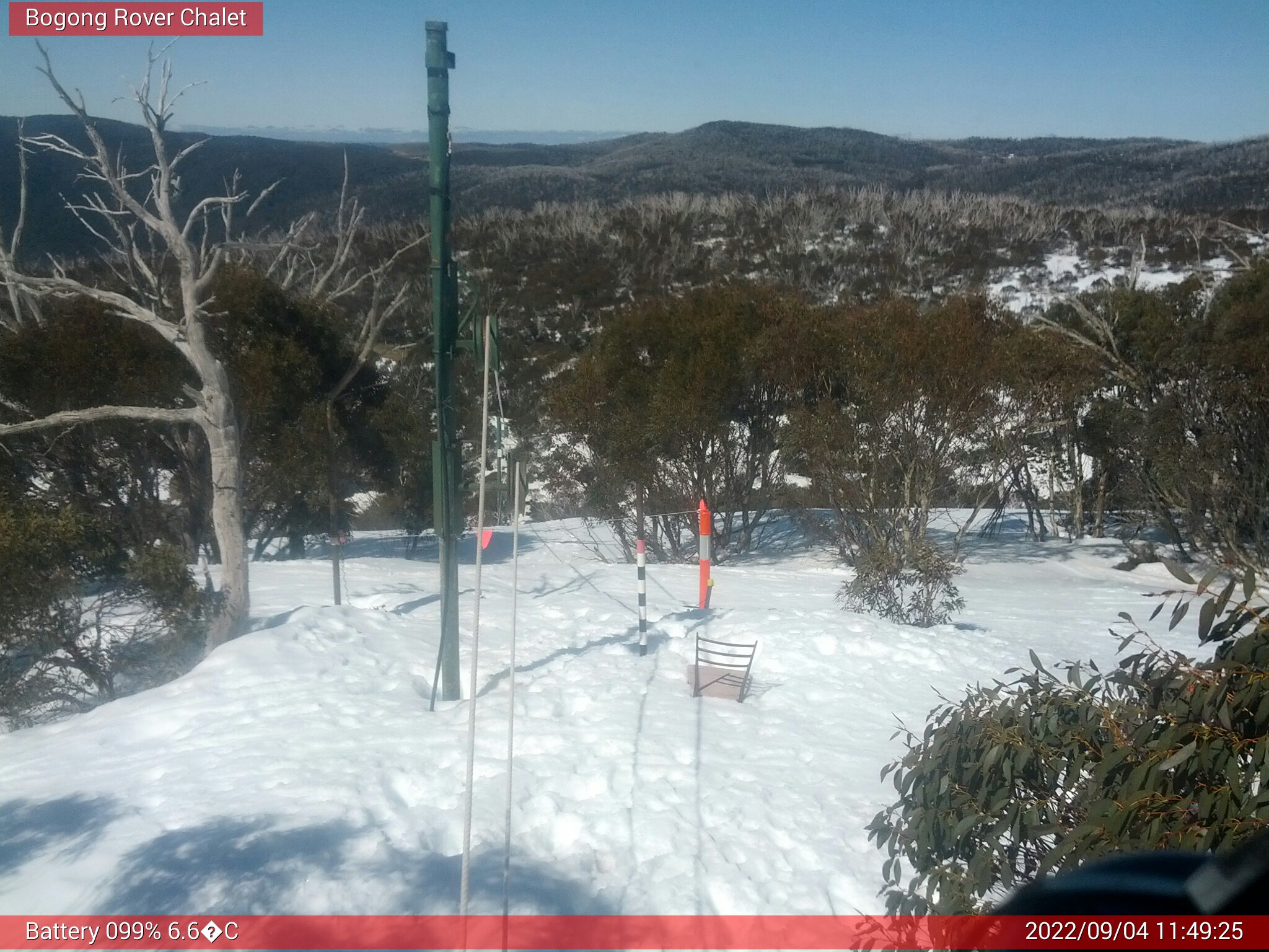 Bogong Web Cam 11:49am Sunday 4th of September 2022