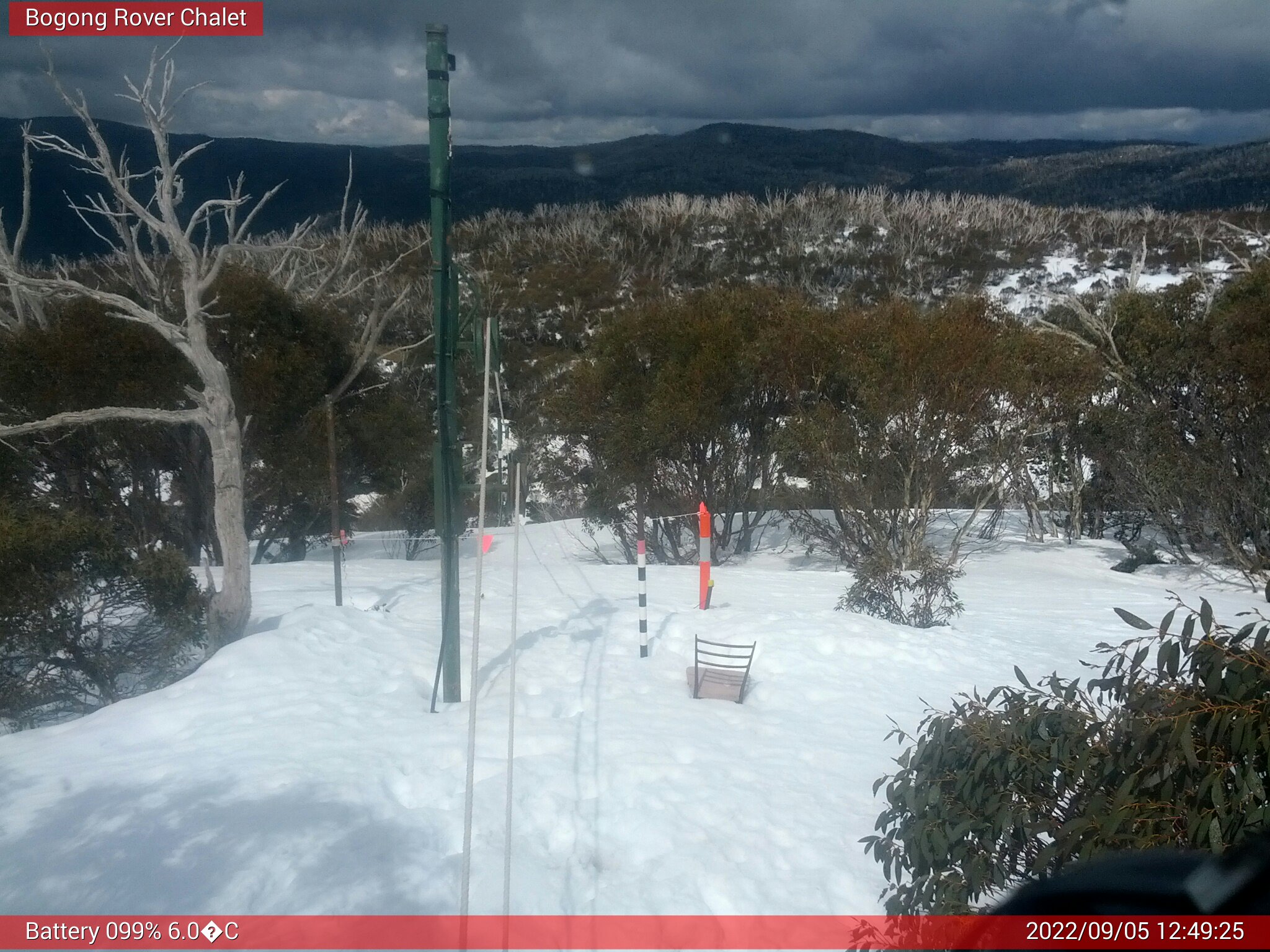 Bogong Web Cam 12:49pm Monday 5th of September 2022