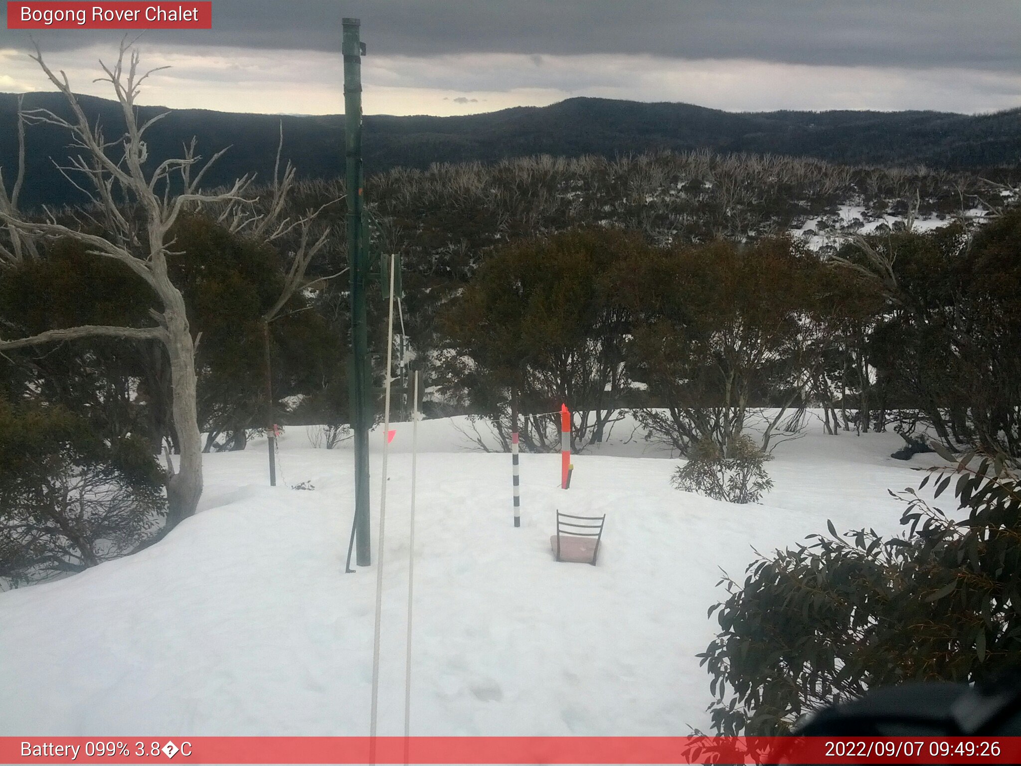 Bogong Web Cam 9:49am Wednesday 7th of September 2022