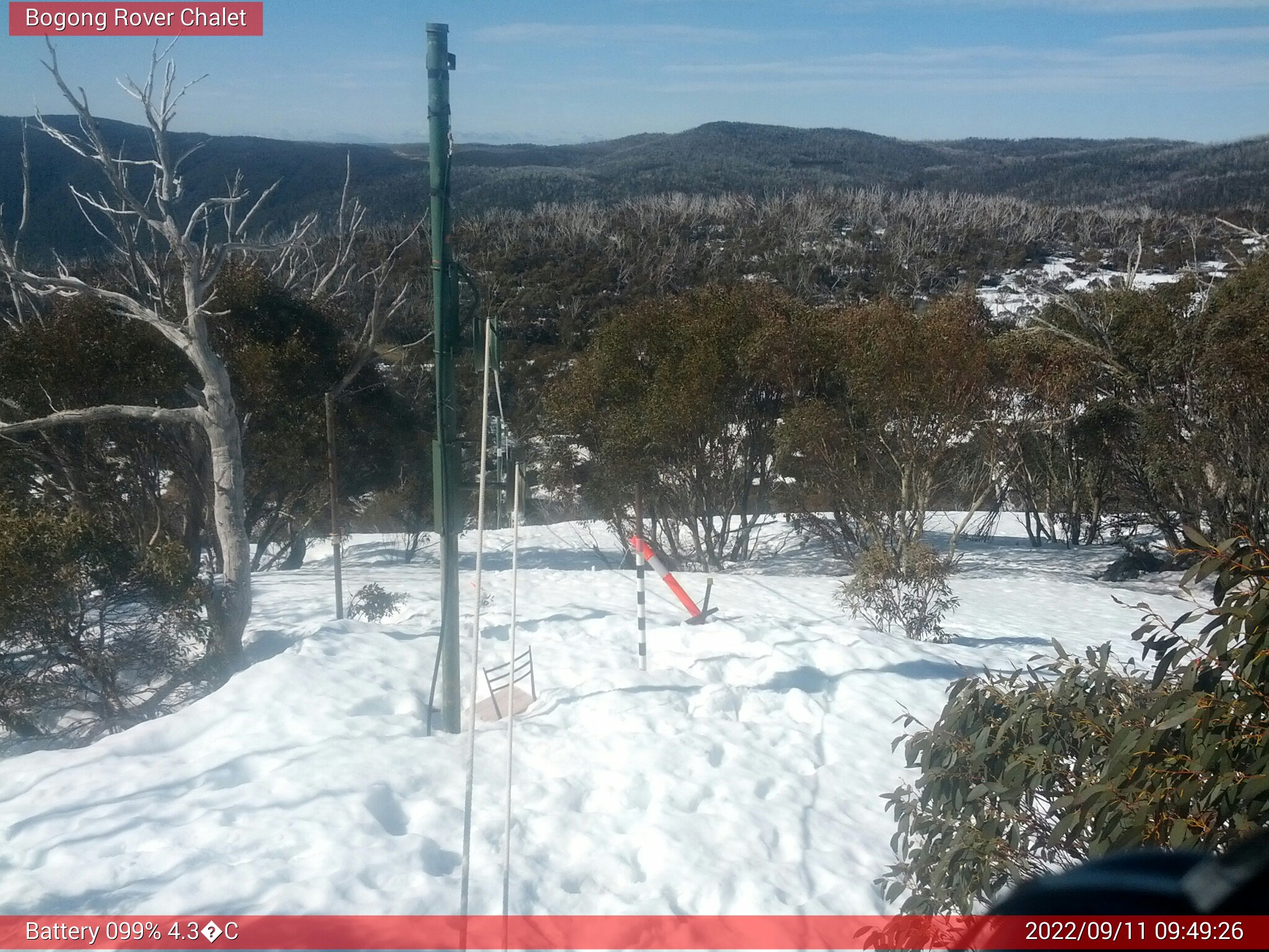 Bogong Web Cam 9:49am Sunday 11th of September 2022