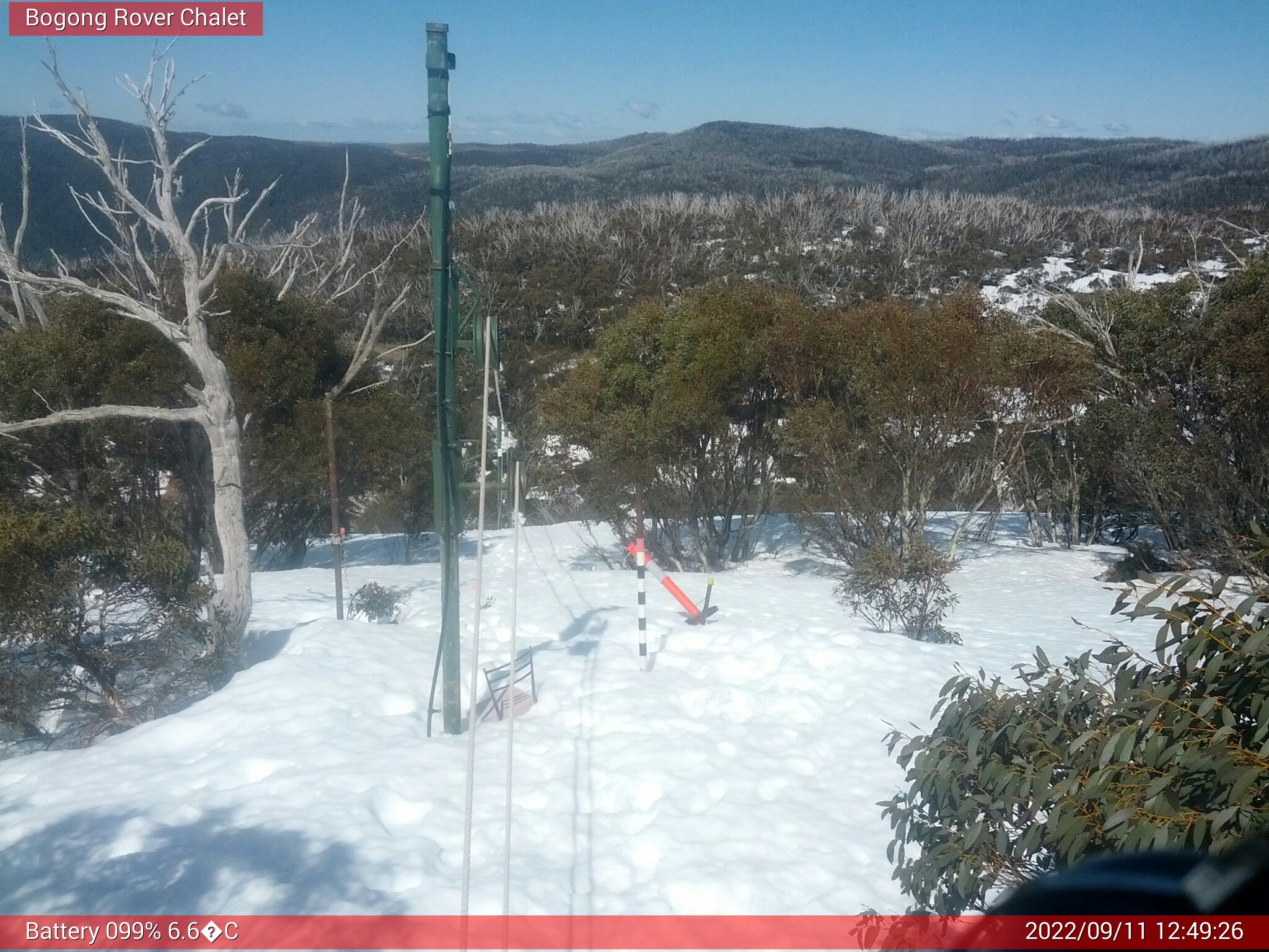 Bogong Web Cam 12:49pm Sunday 11th of September 2022