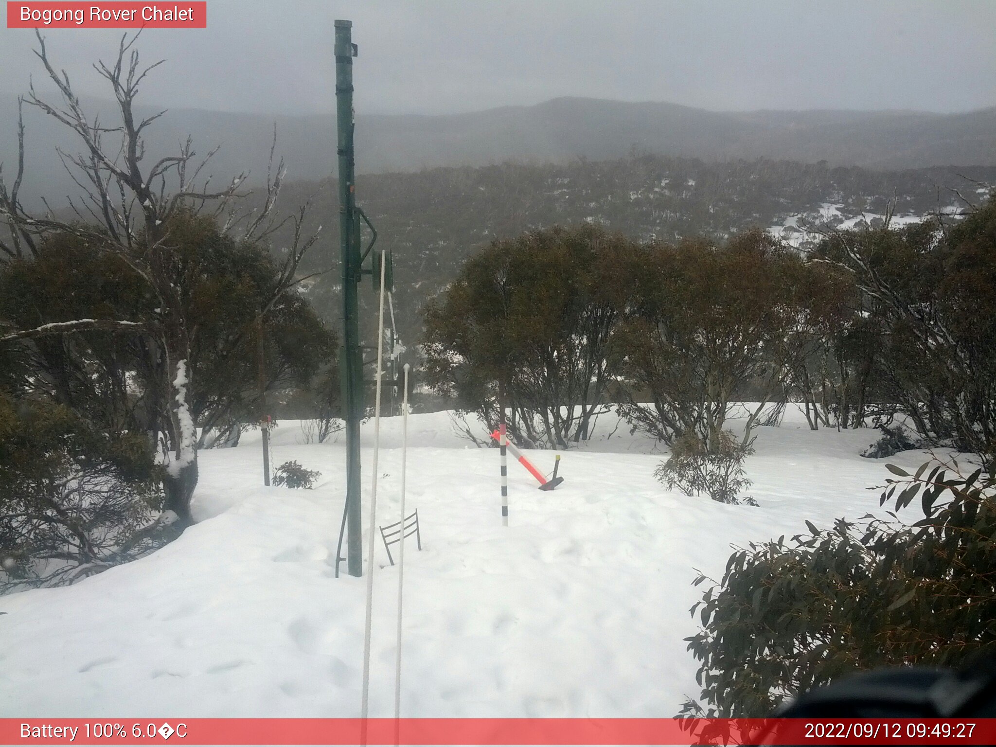 Bogong Web Cam 9:49am Monday 12th of September 2022