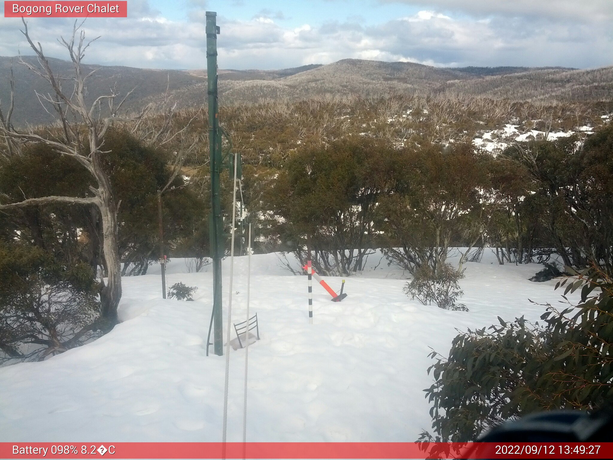 Bogong Web Cam 1:49pm Monday 12th of September 2022