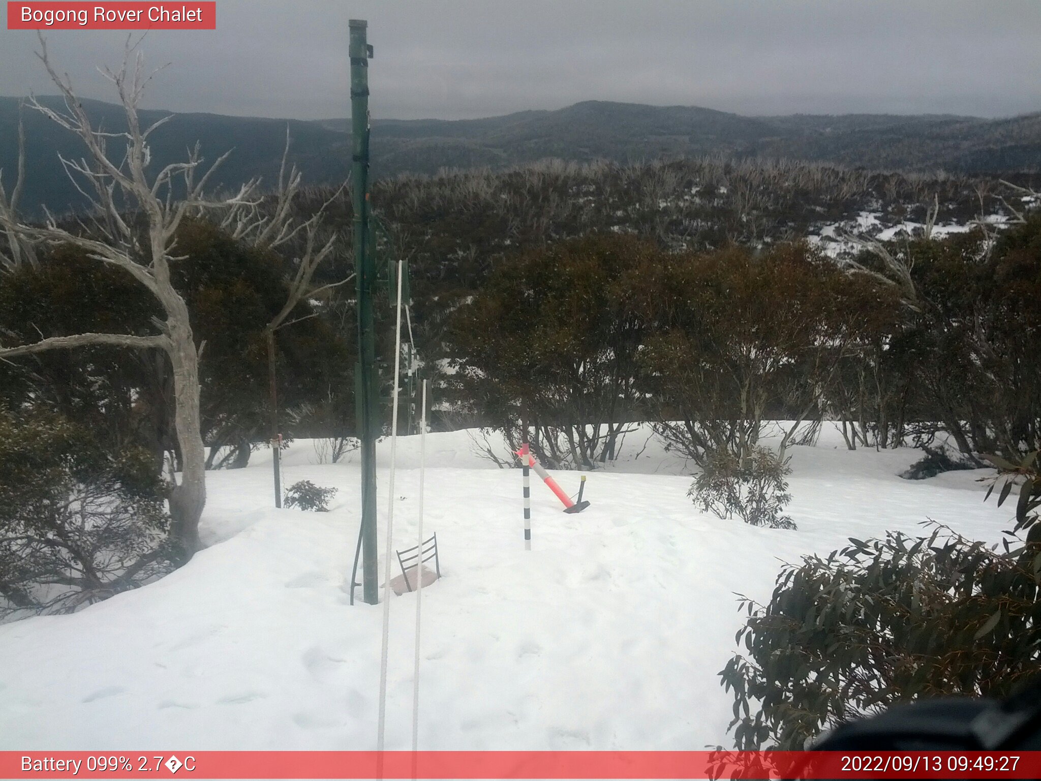 Bogong Web Cam 9:49am Tuesday 13th of September 2022