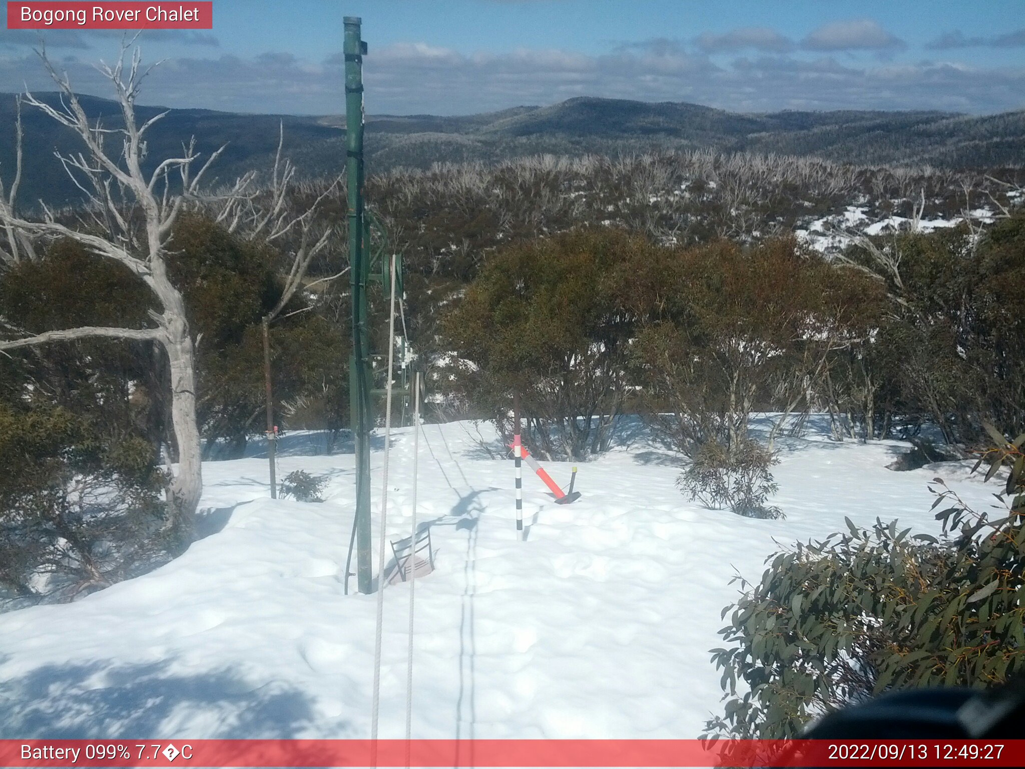 Bogong Web Cam 12:49pm Tuesday 13th of September 2022