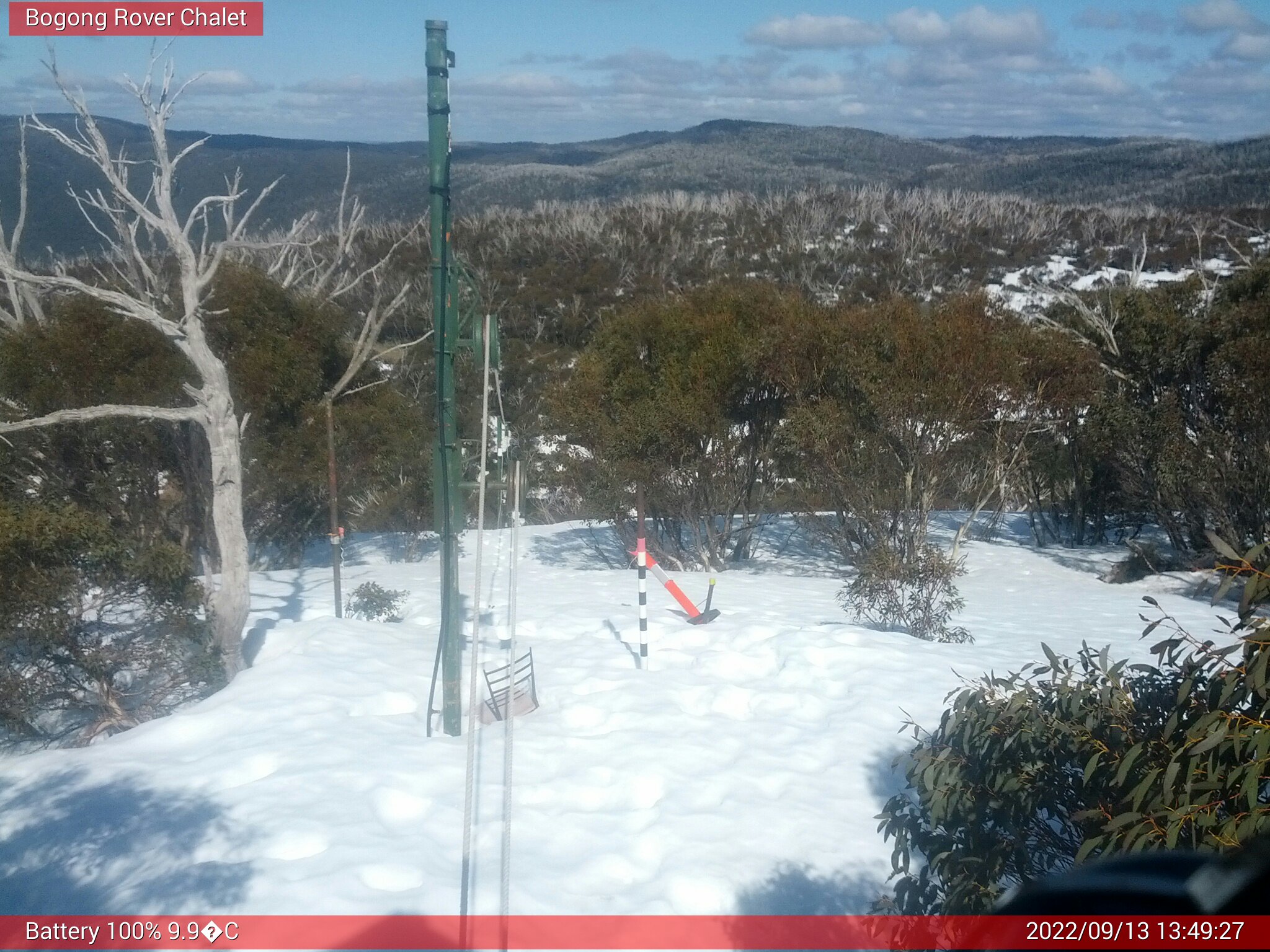 Bogong Web Cam 1:49pm Tuesday 13th of September 2022