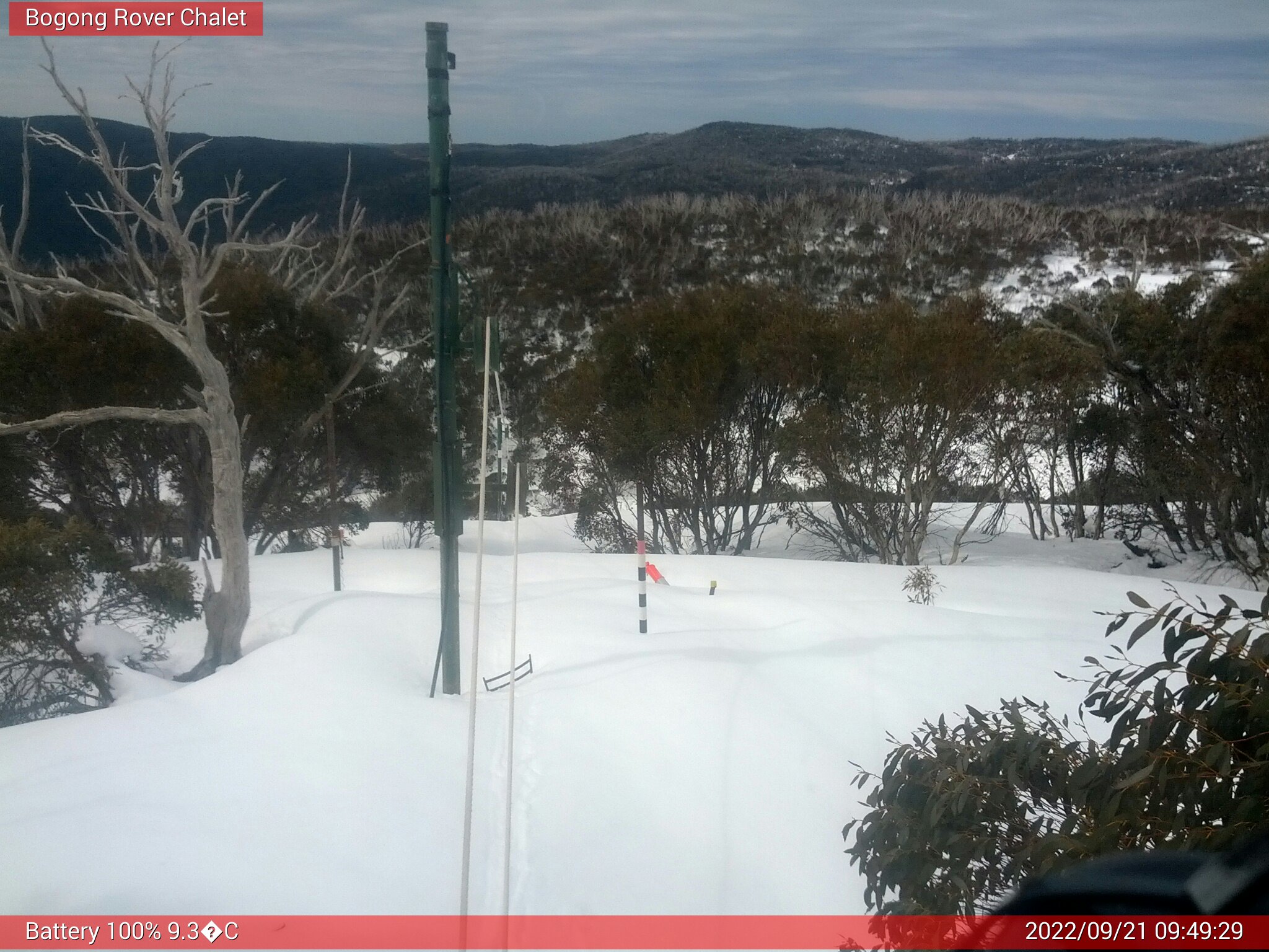 Bogong Web Cam 9:49am Wednesday 21st of September 2022