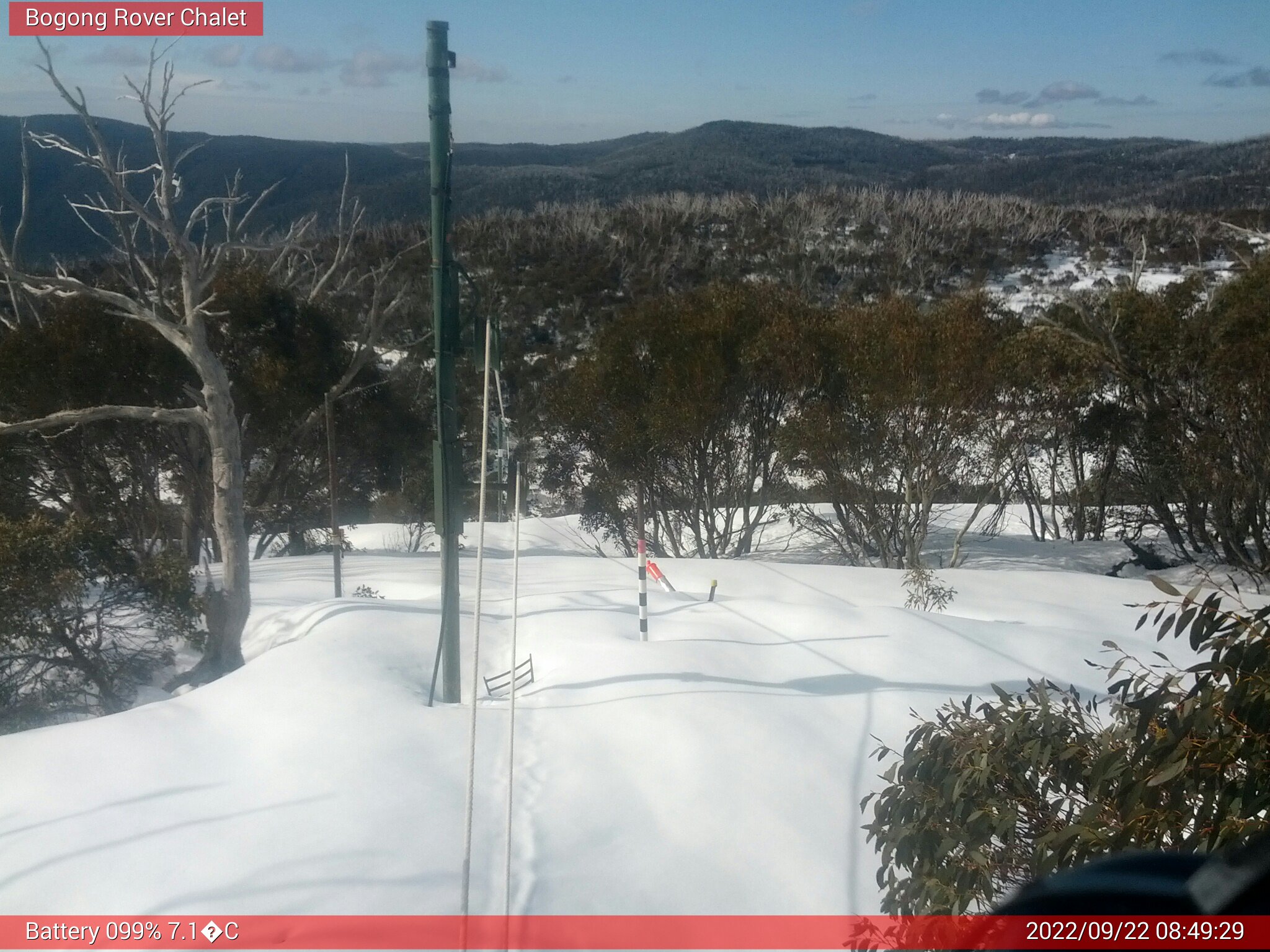 Bogong Web Cam 8:49am Thursday 22nd of September 2022