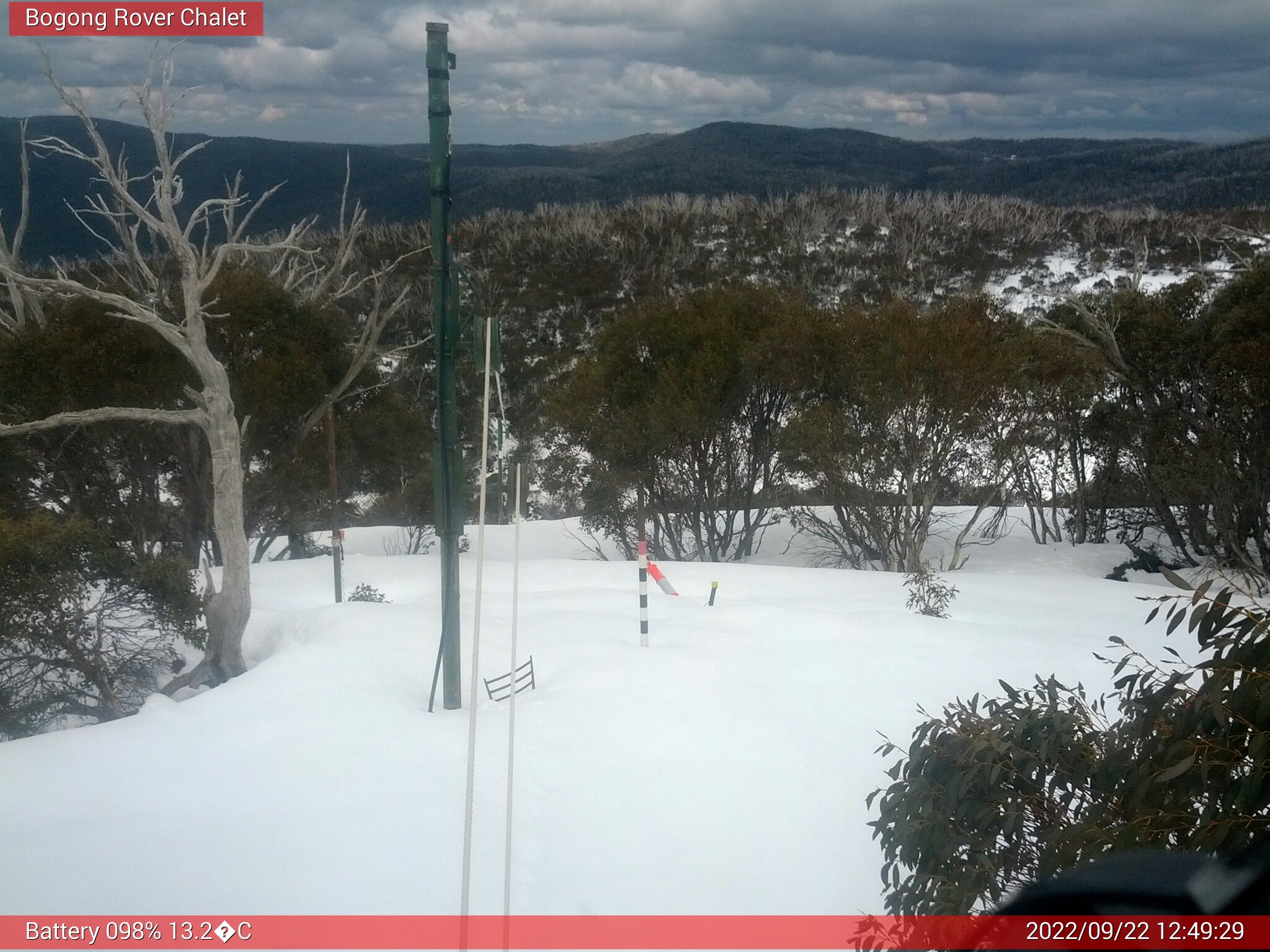 Bogong Web Cam 12:49pm Thursday 22nd of September 2022