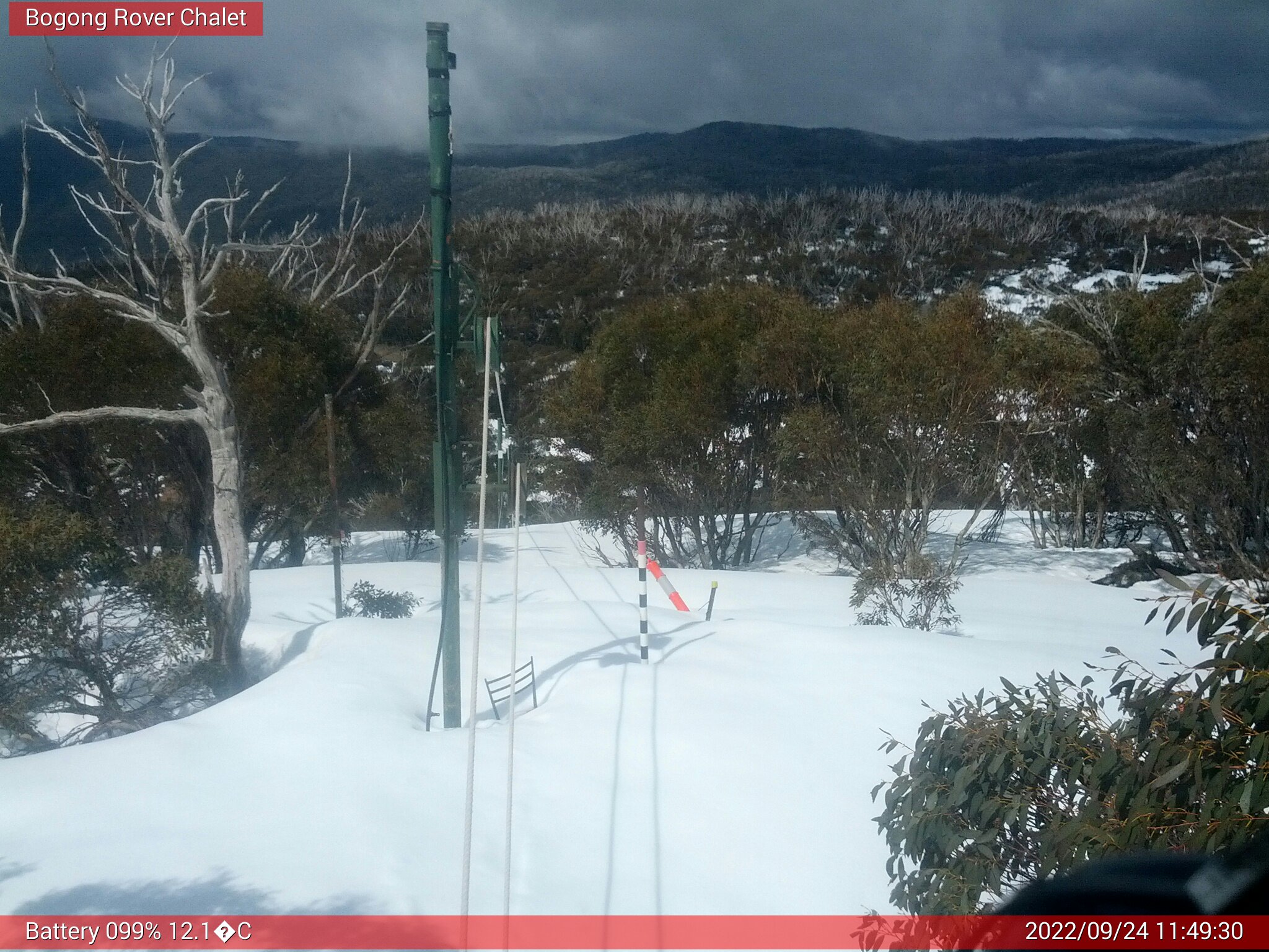 Bogong Web Cam 11:49am Saturday 24th of September 2022