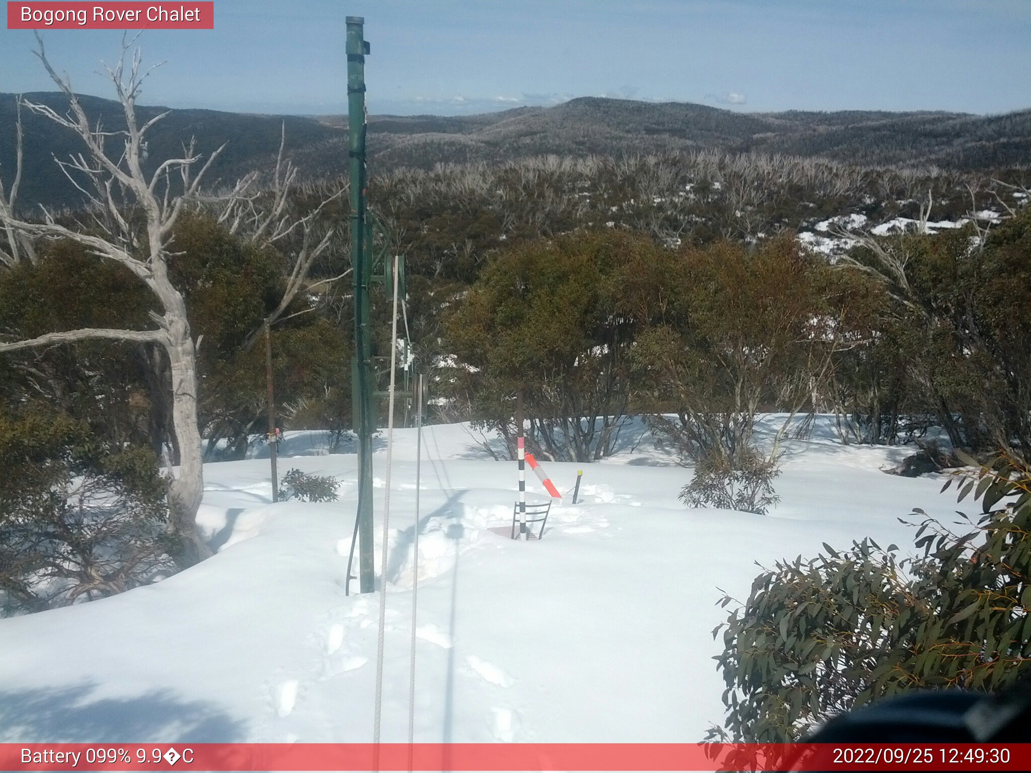 Bogong Web Cam 12:49pm Sunday 25th of September 2022