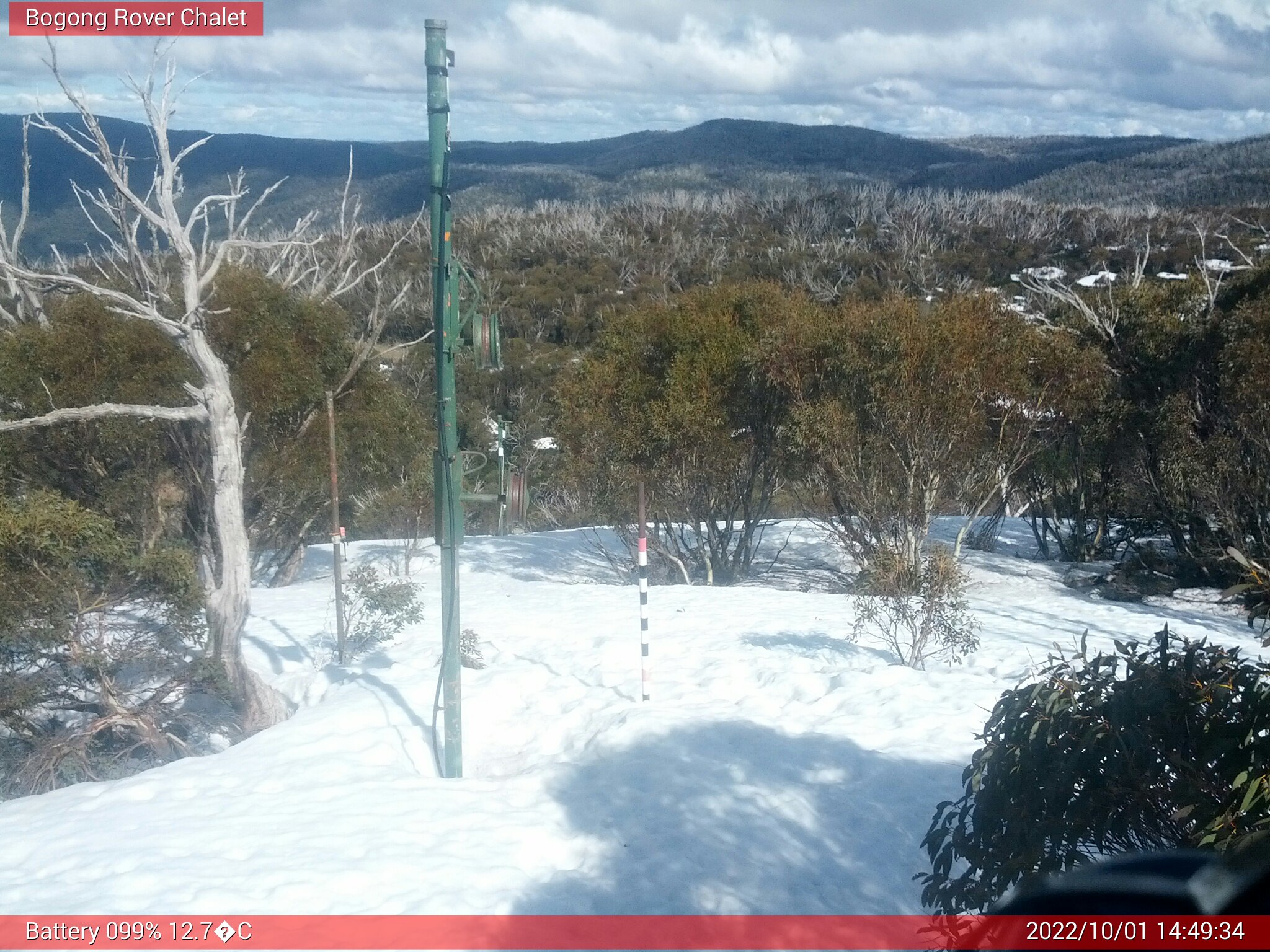 Bogong Web Cam 2:49pm Saturday 1st of October 2022