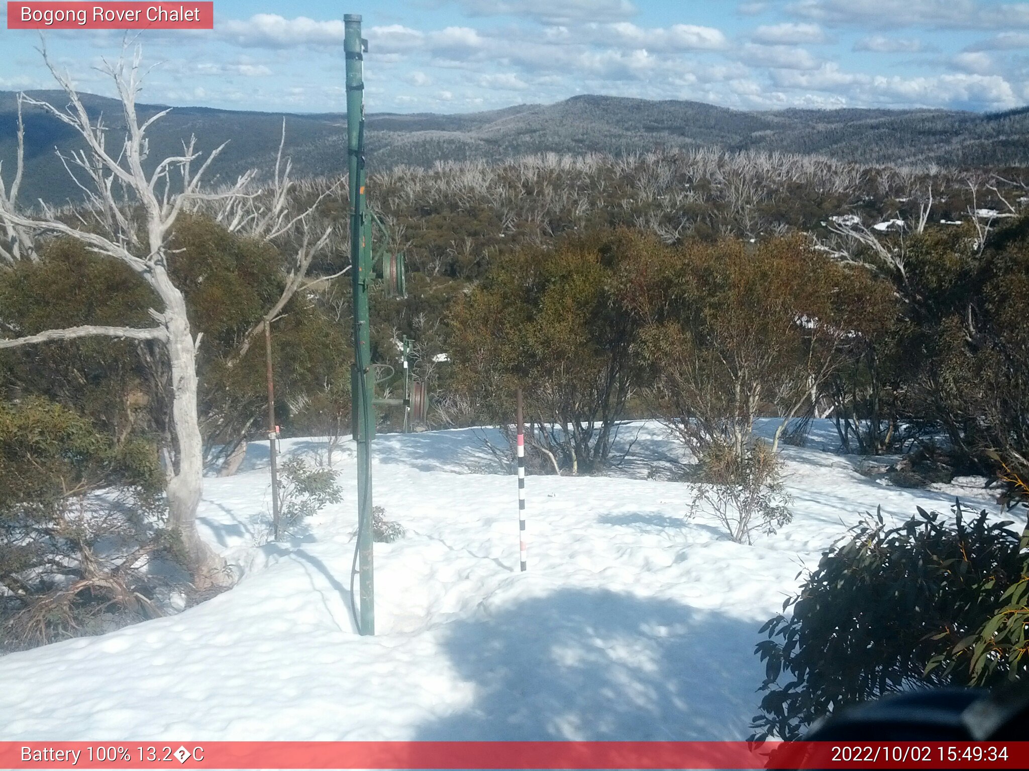 Bogong Web Cam 3:49pm Sunday 2nd of October 2022