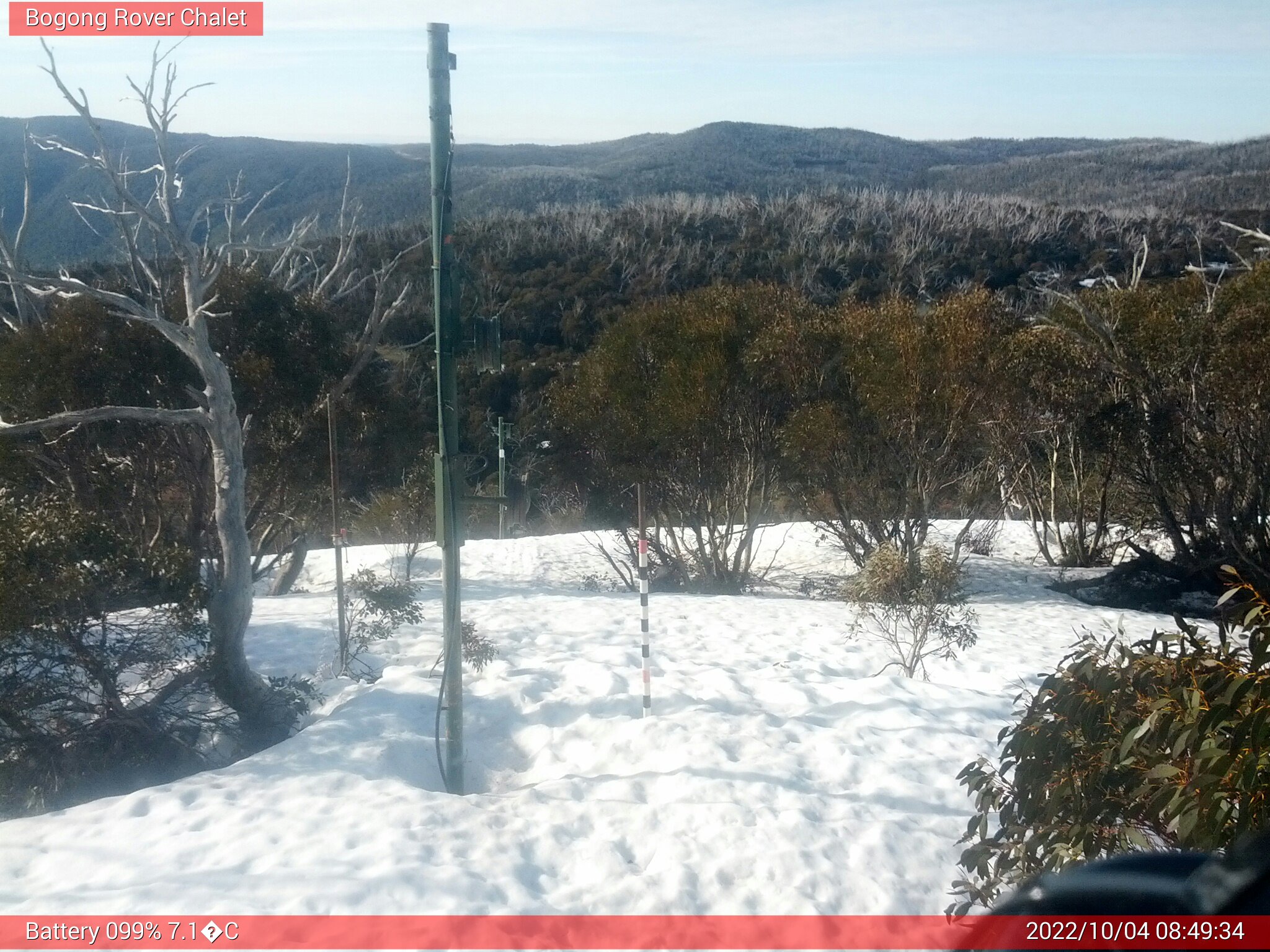 Bogong Web Cam 8:49am Tuesday 4th of October 2022