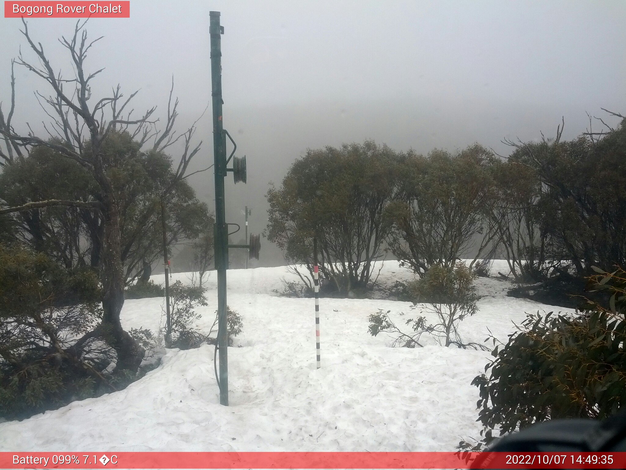 Bogong Web Cam 2:49pm Friday 7th of October 2022