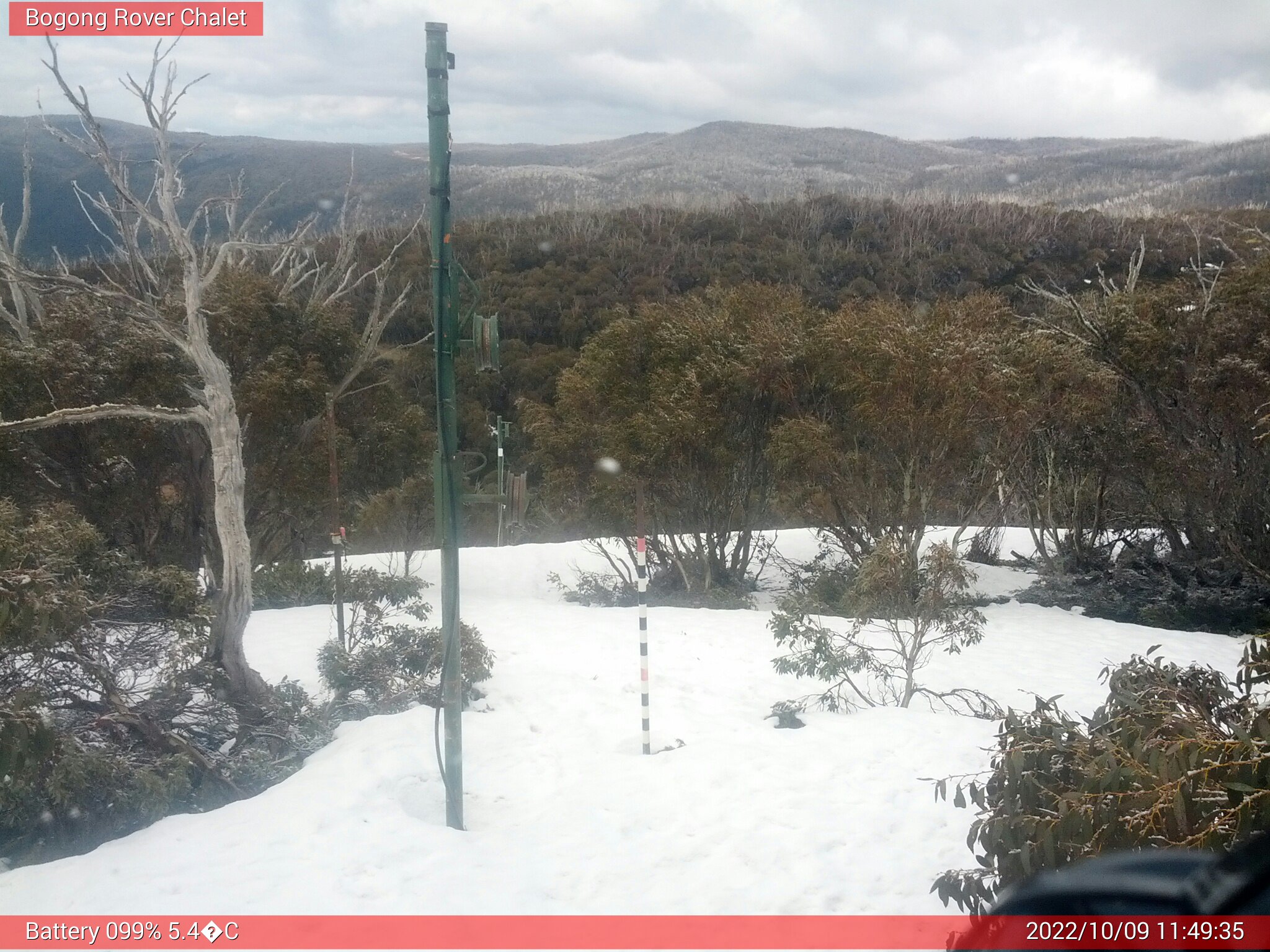 Bogong Web Cam 11:49am Sunday 9th of October 2022