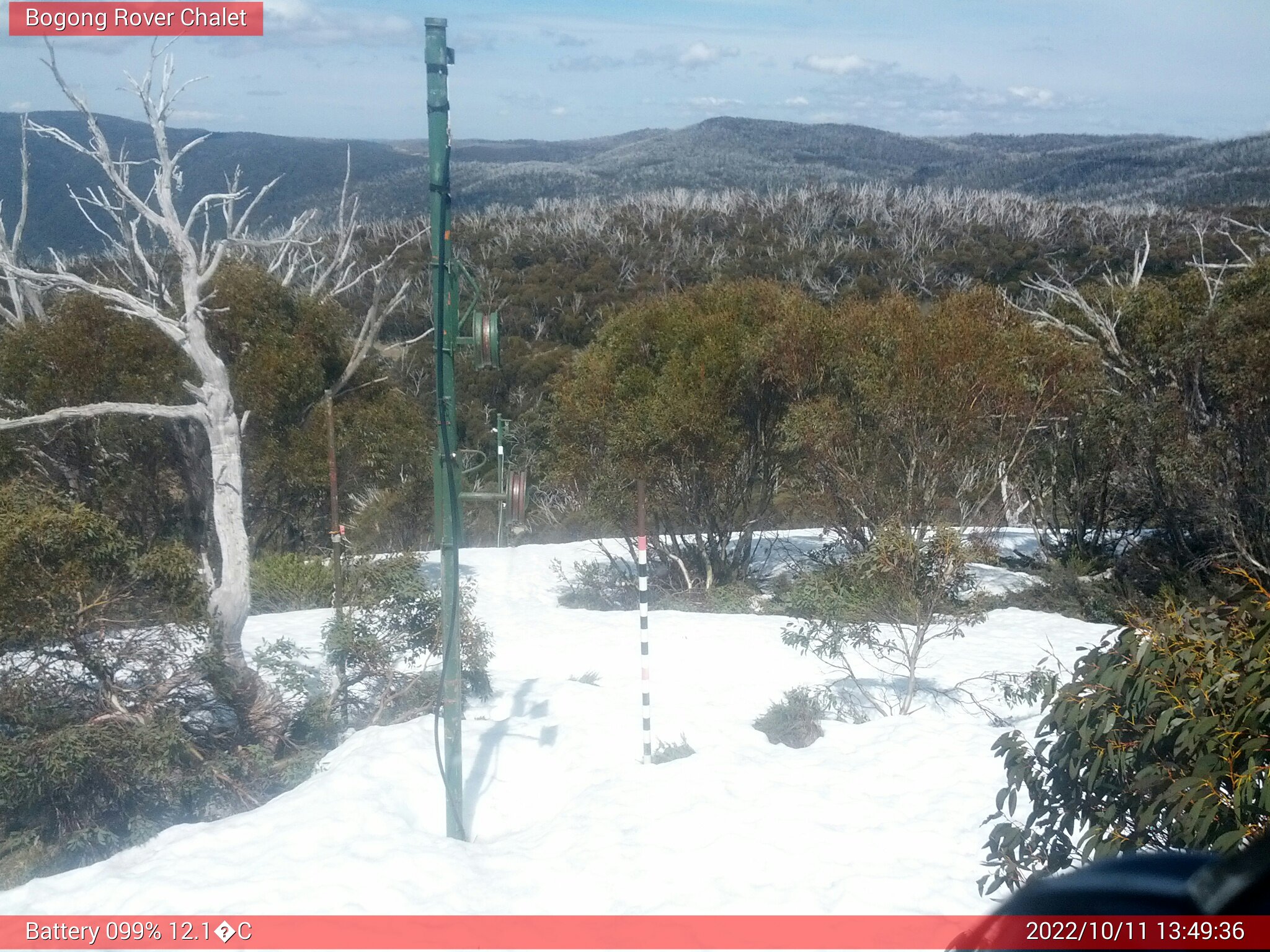 Bogong Web Cam 1:49pm Tuesday 11th of October 2022