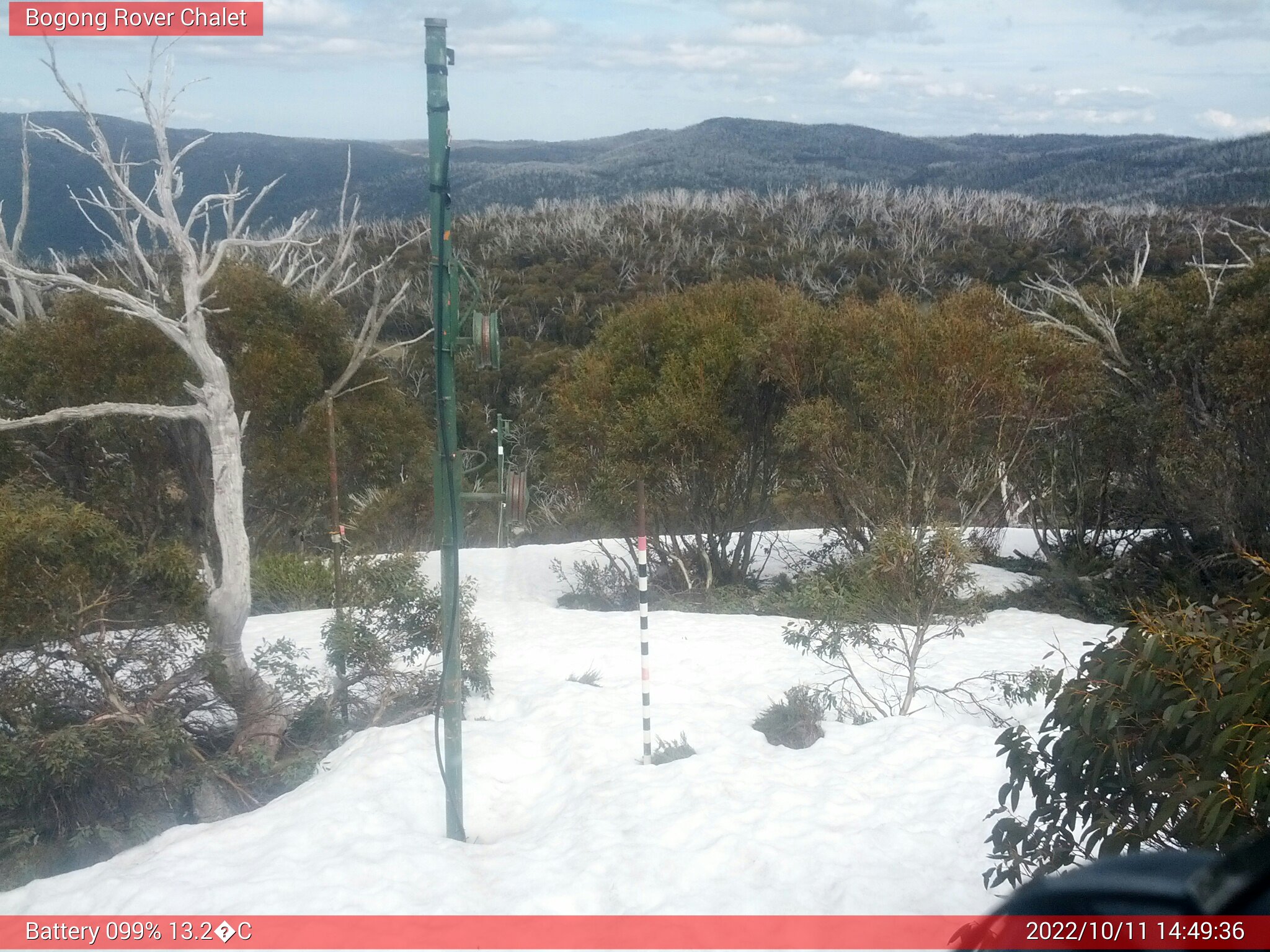 Bogong Web Cam 2:49pm Tuesday 11th of October 2022