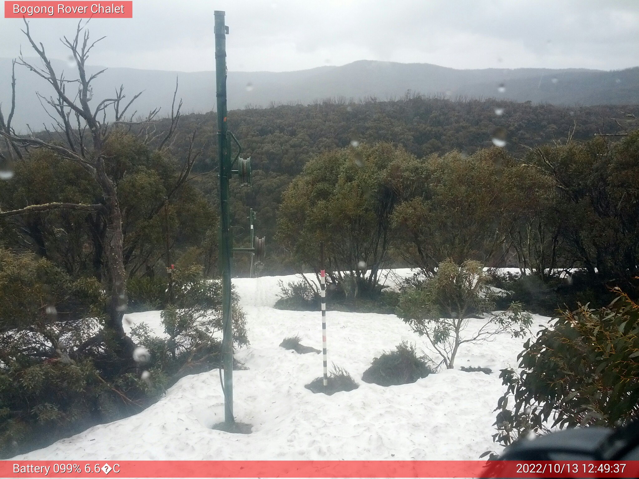 Bogong Web Cam 12:49pm Thursday 13th of October 2022