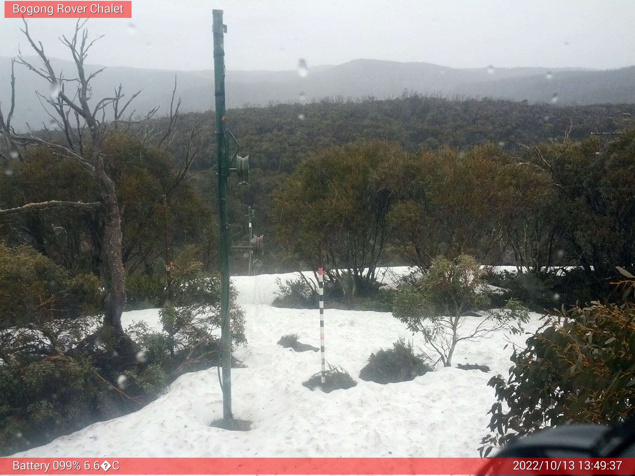 Bogong Web Cam 1:49pm Thursday 13th of October 2022